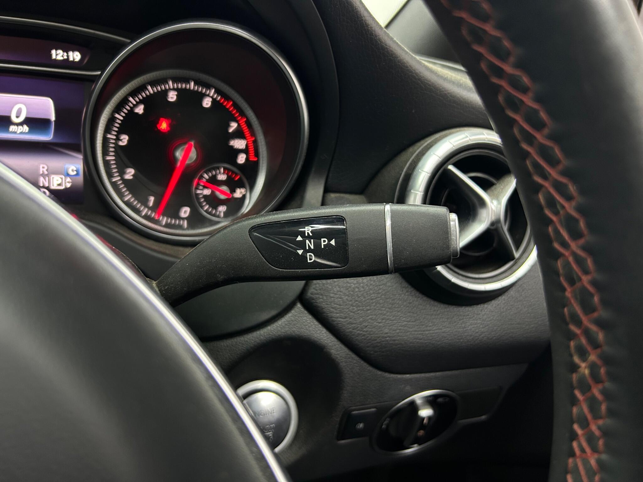 Mercedes-Benz Cla view 23