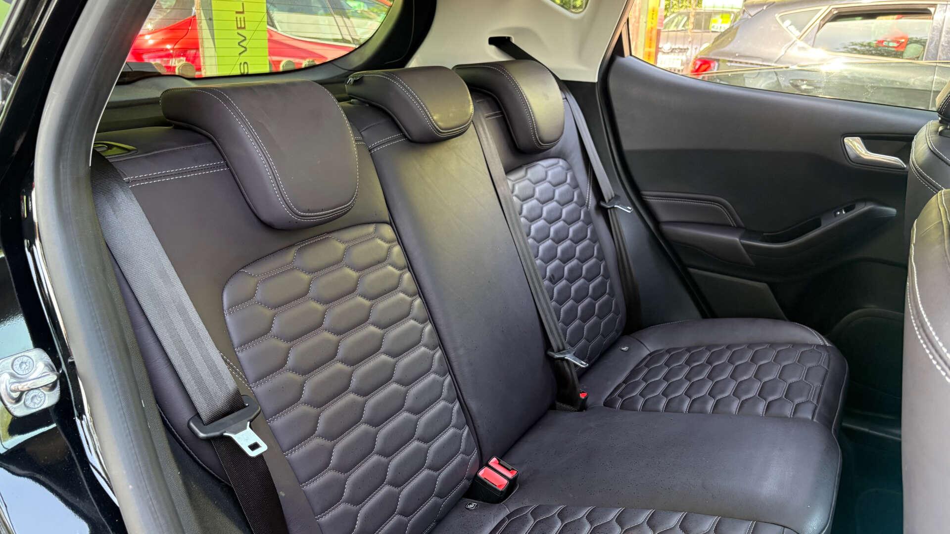 Ford Fiesta view 10