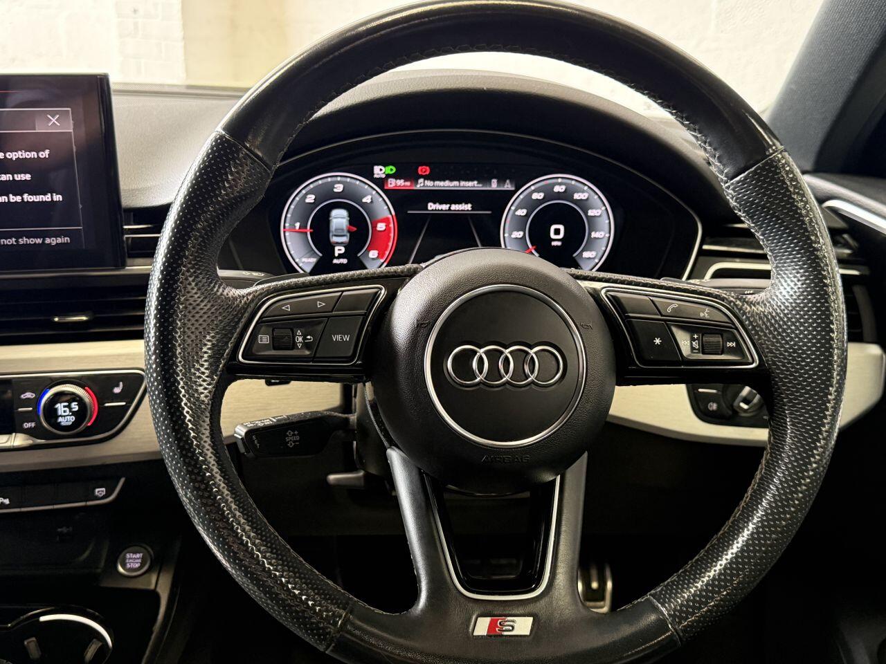 Audi A4 view 35