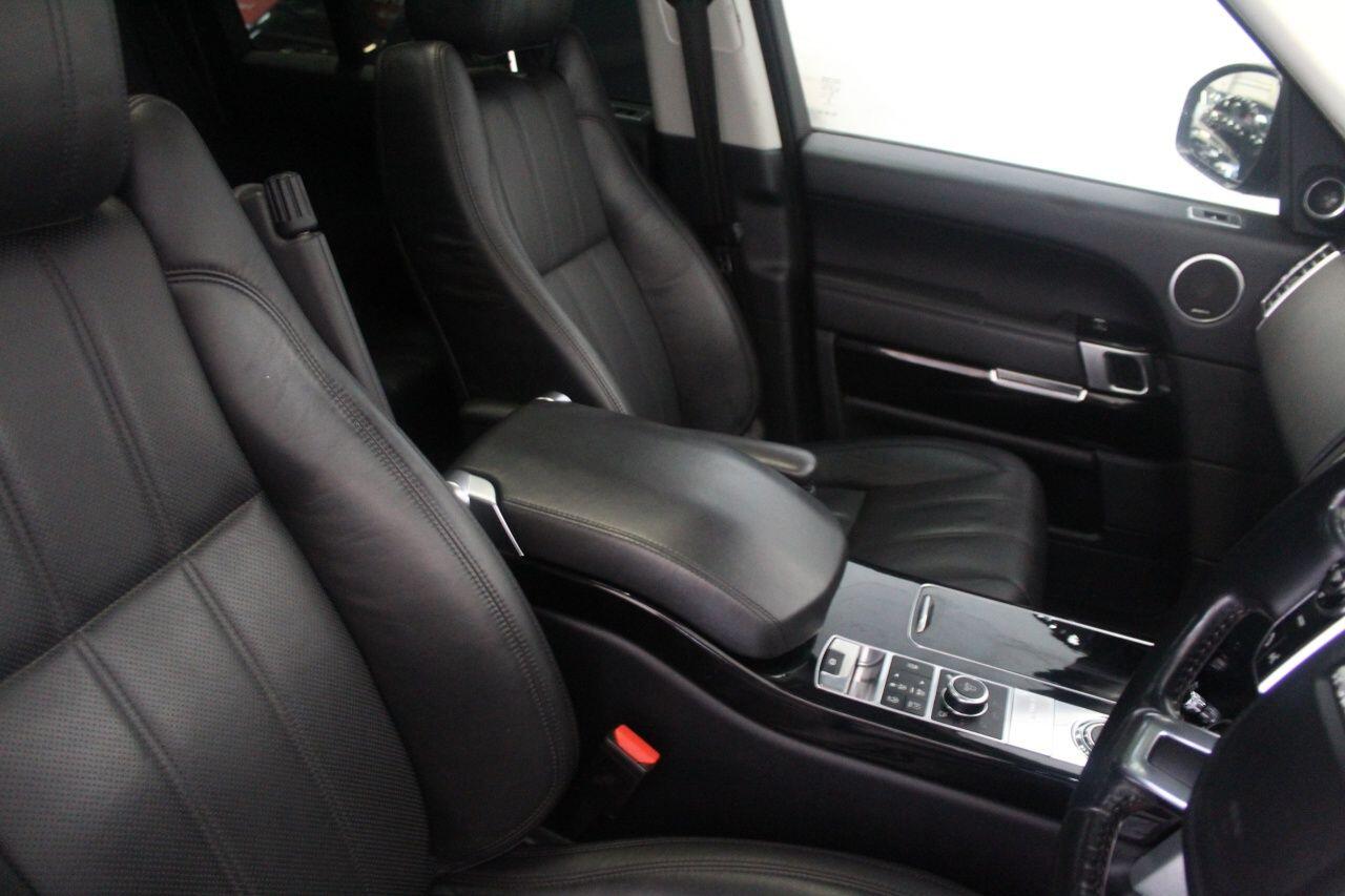 Land Rover Range Rover view 47