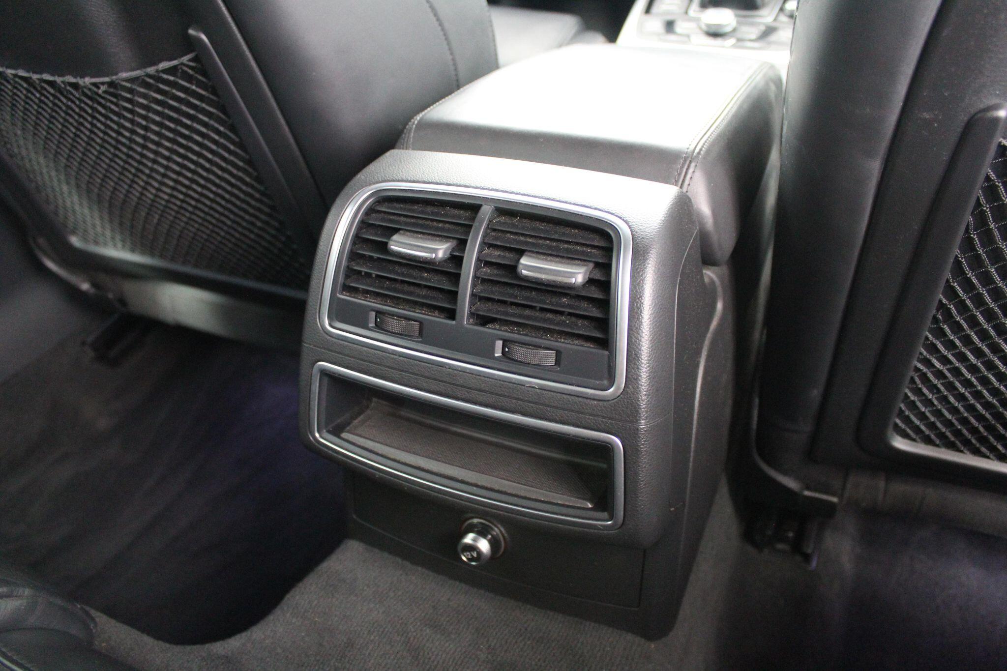 Audi A6 view 55