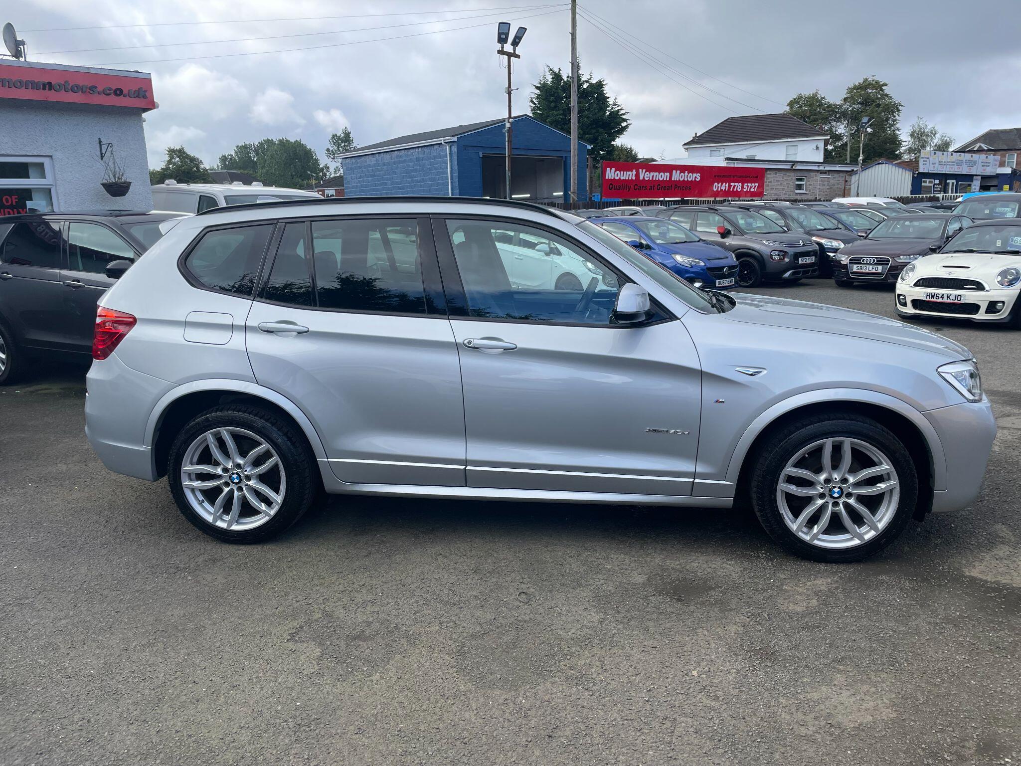 BMW X3 view 12