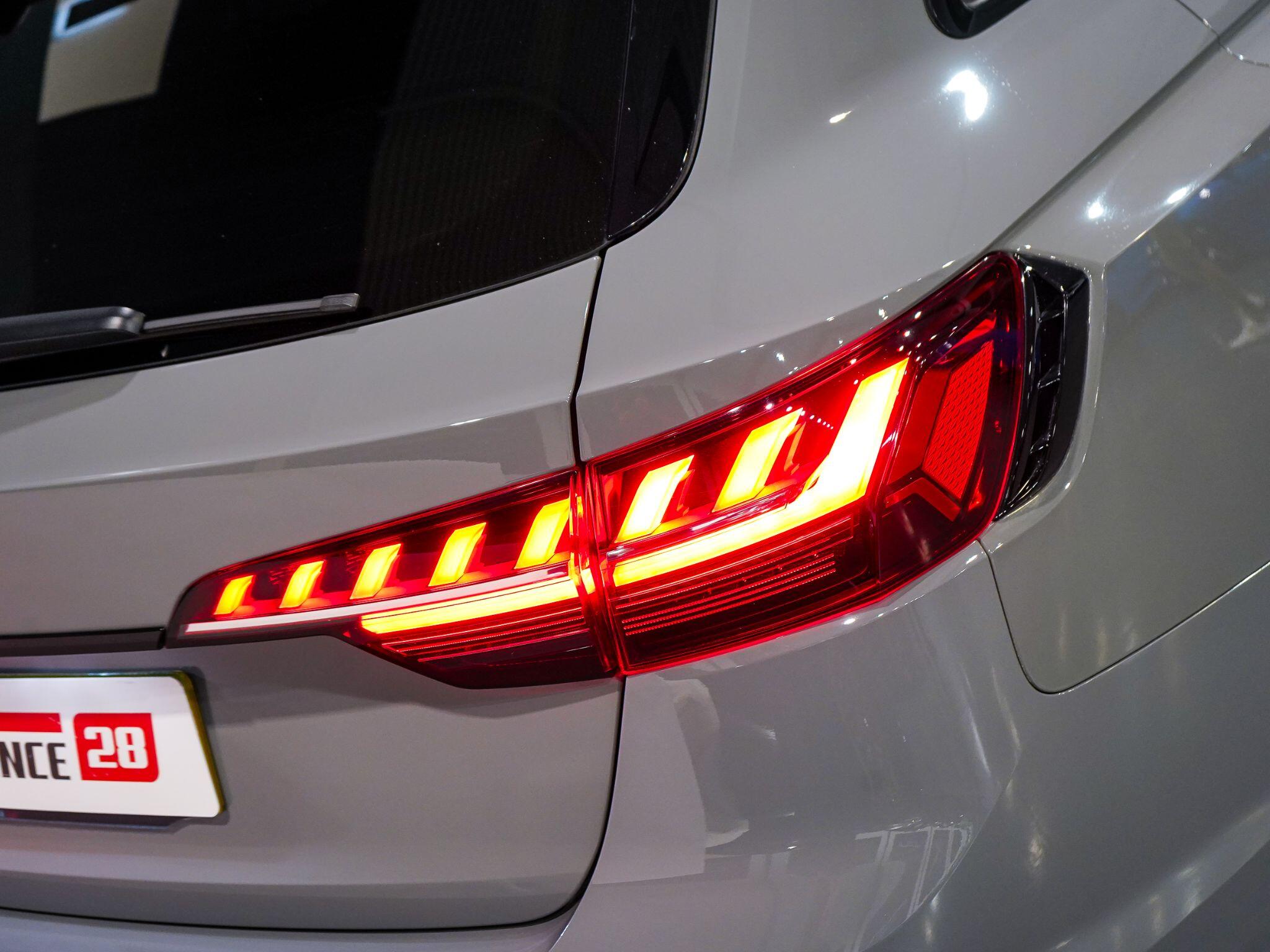 Audi RS4 view 46