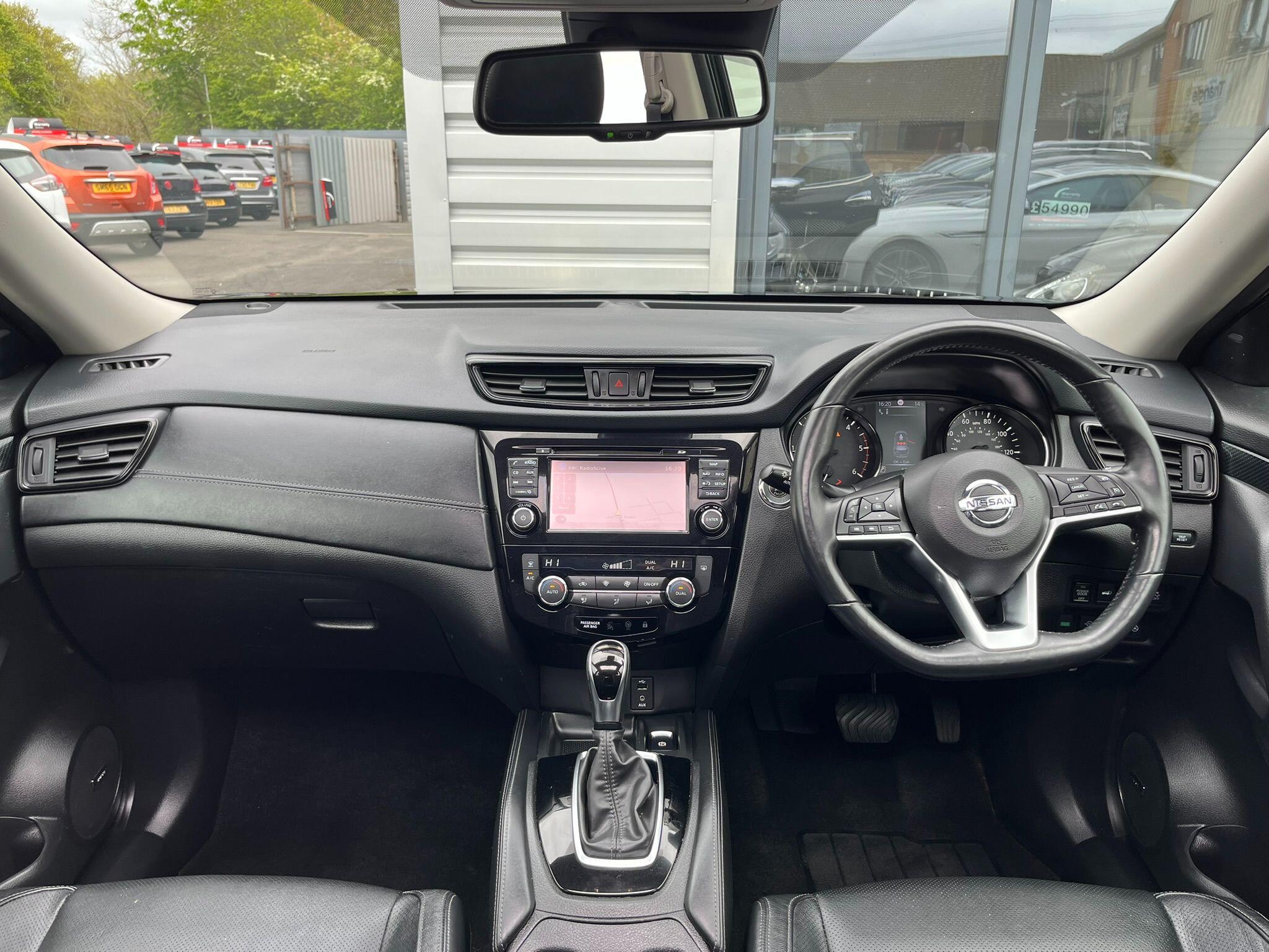 Nissan X-Trail view 15