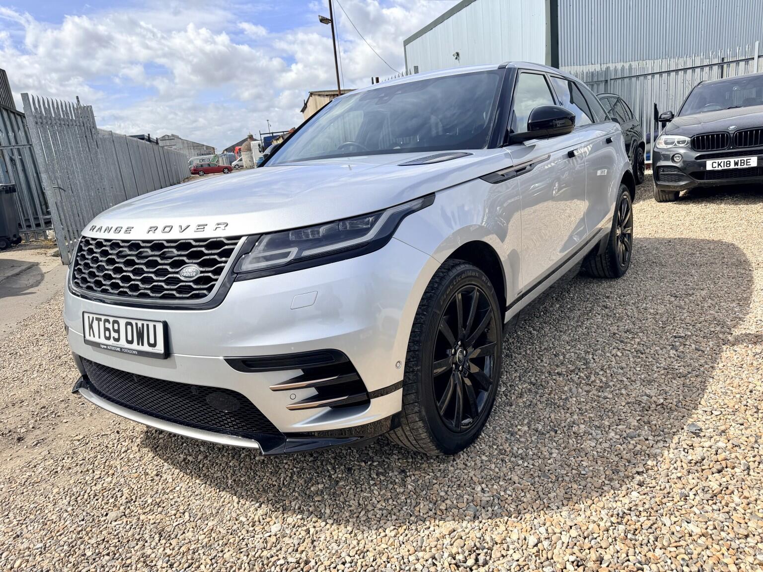 Land Rover Range Rover Velar view 10