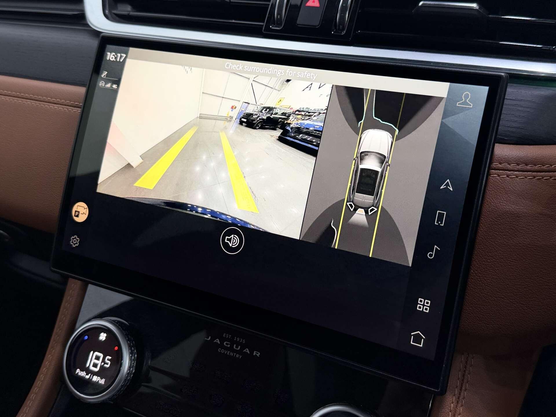 Jaguar F-Pace view 45