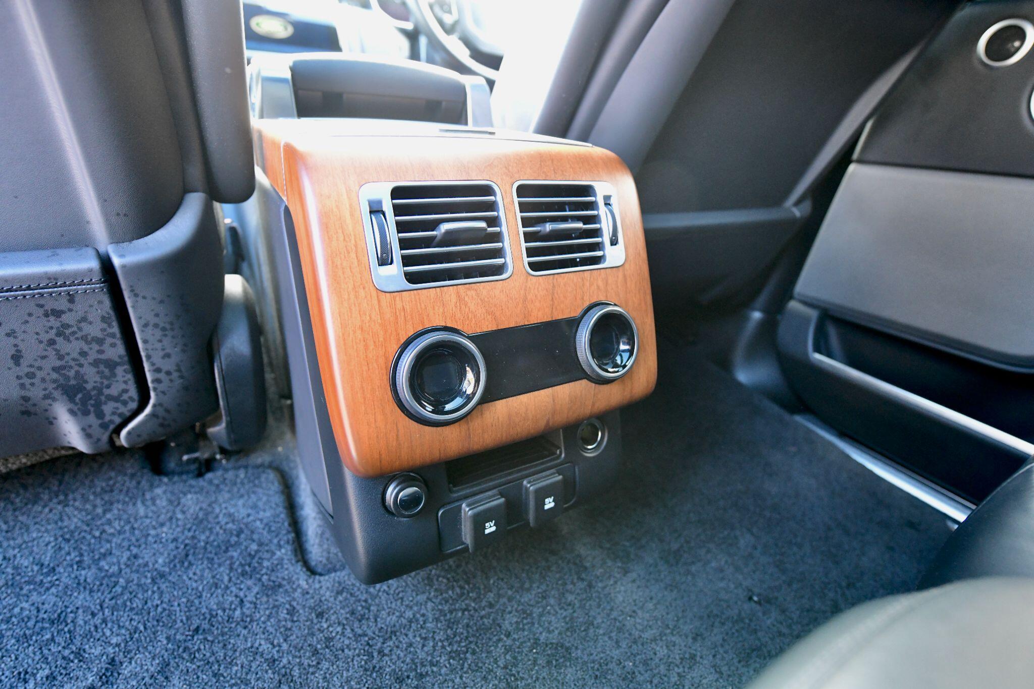 Land Rover Range Rover view 38