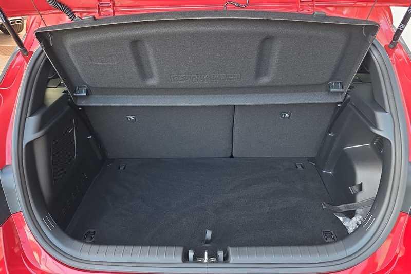 Hyundai i20 view 24