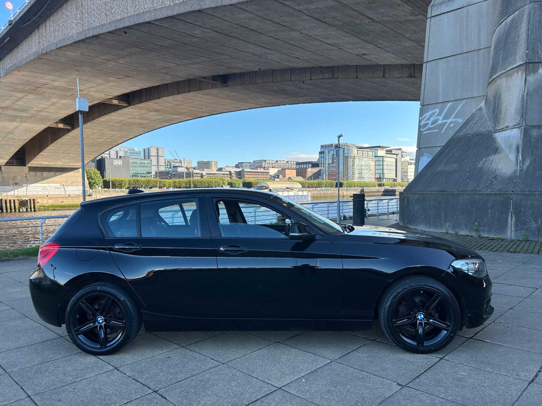 BMW 1 SERIES 2.0 118D SPORT EURO 6 S S 5DR 22 PHOTOS BMW 1...