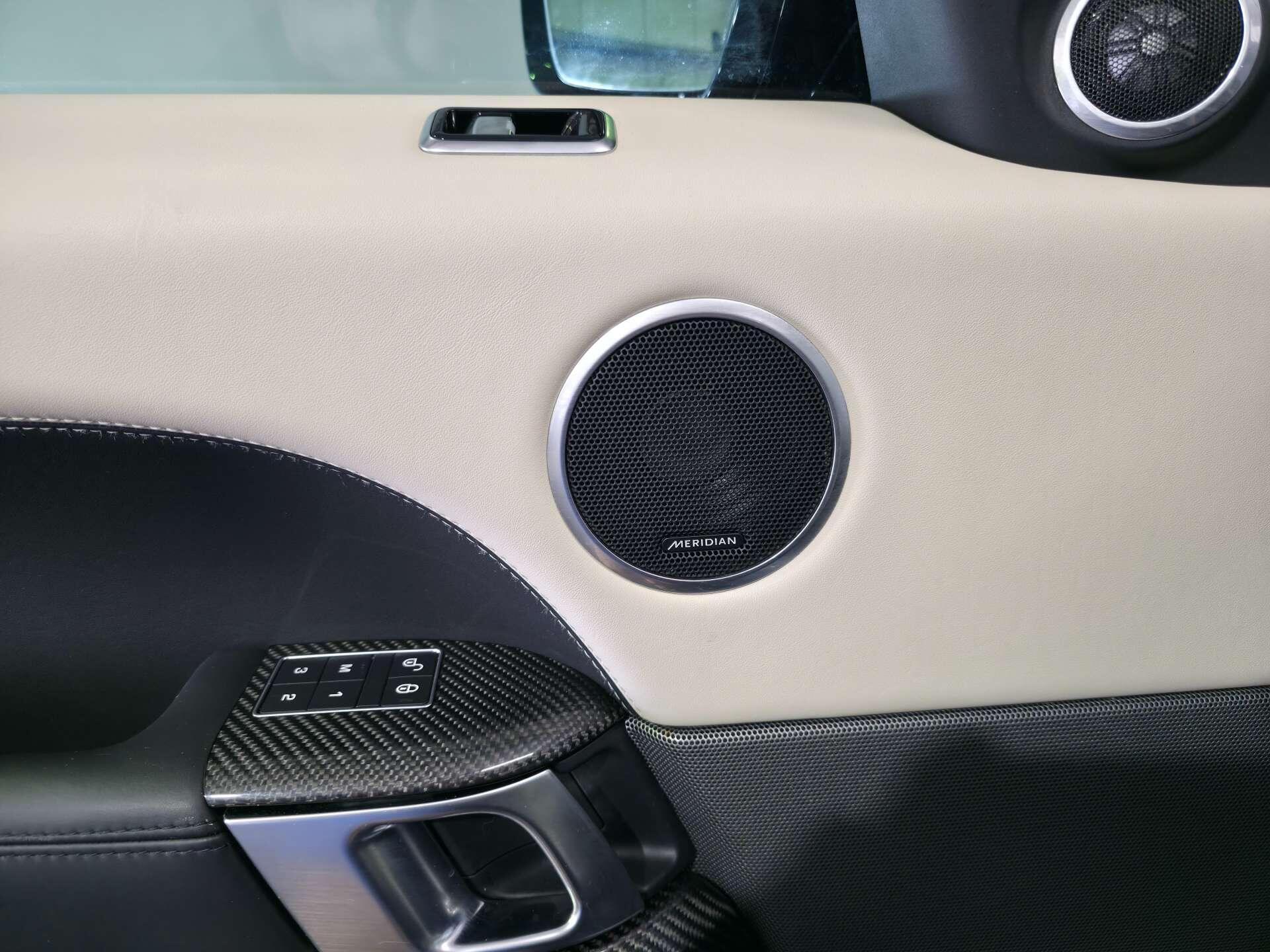 Land Rover Range Rover Sport view 87