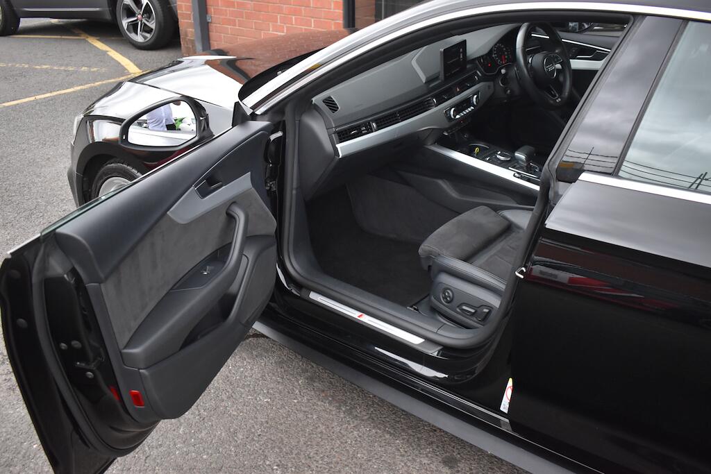 Audi A5 view 38