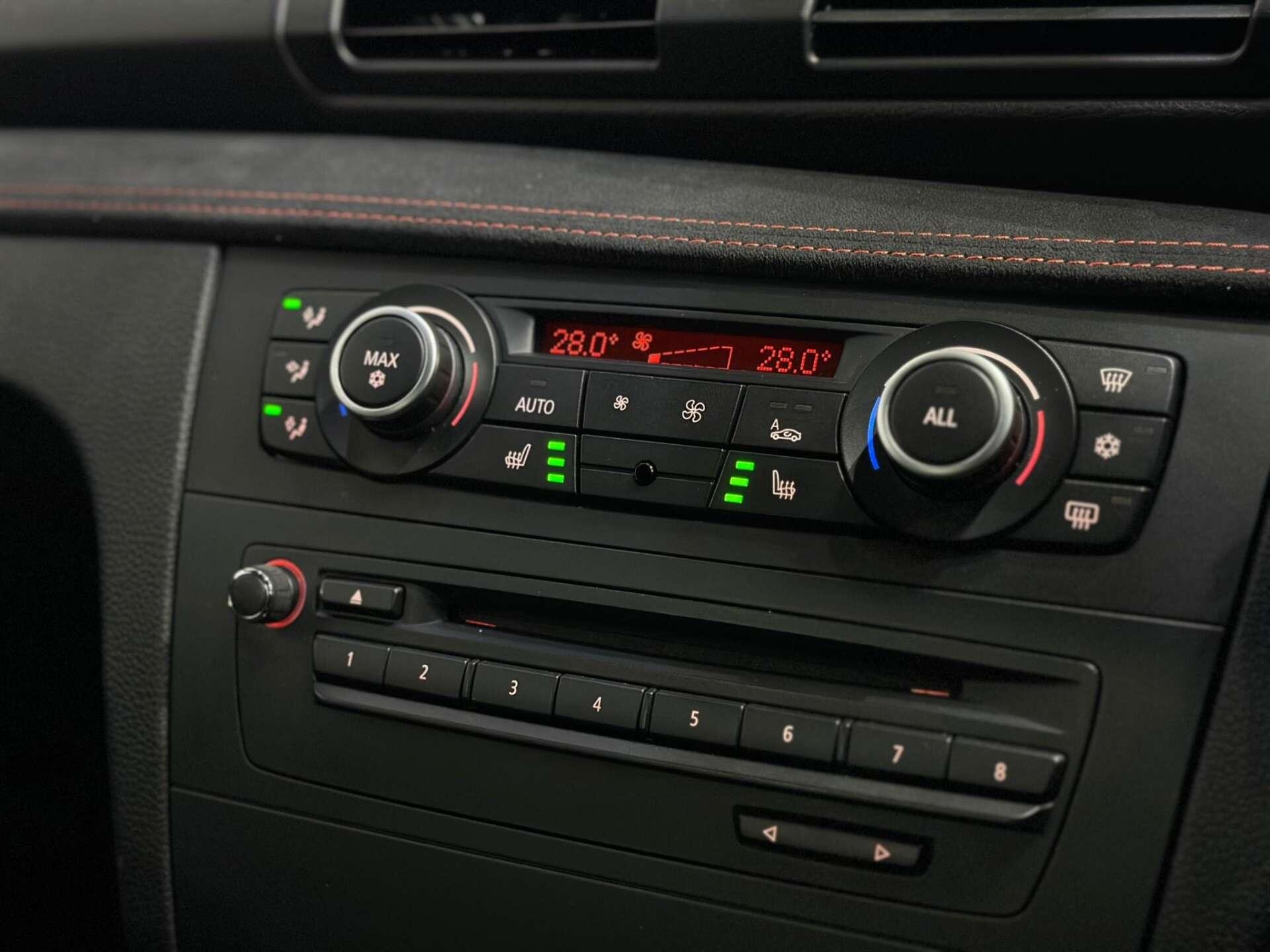 BMW 1 Series view 19