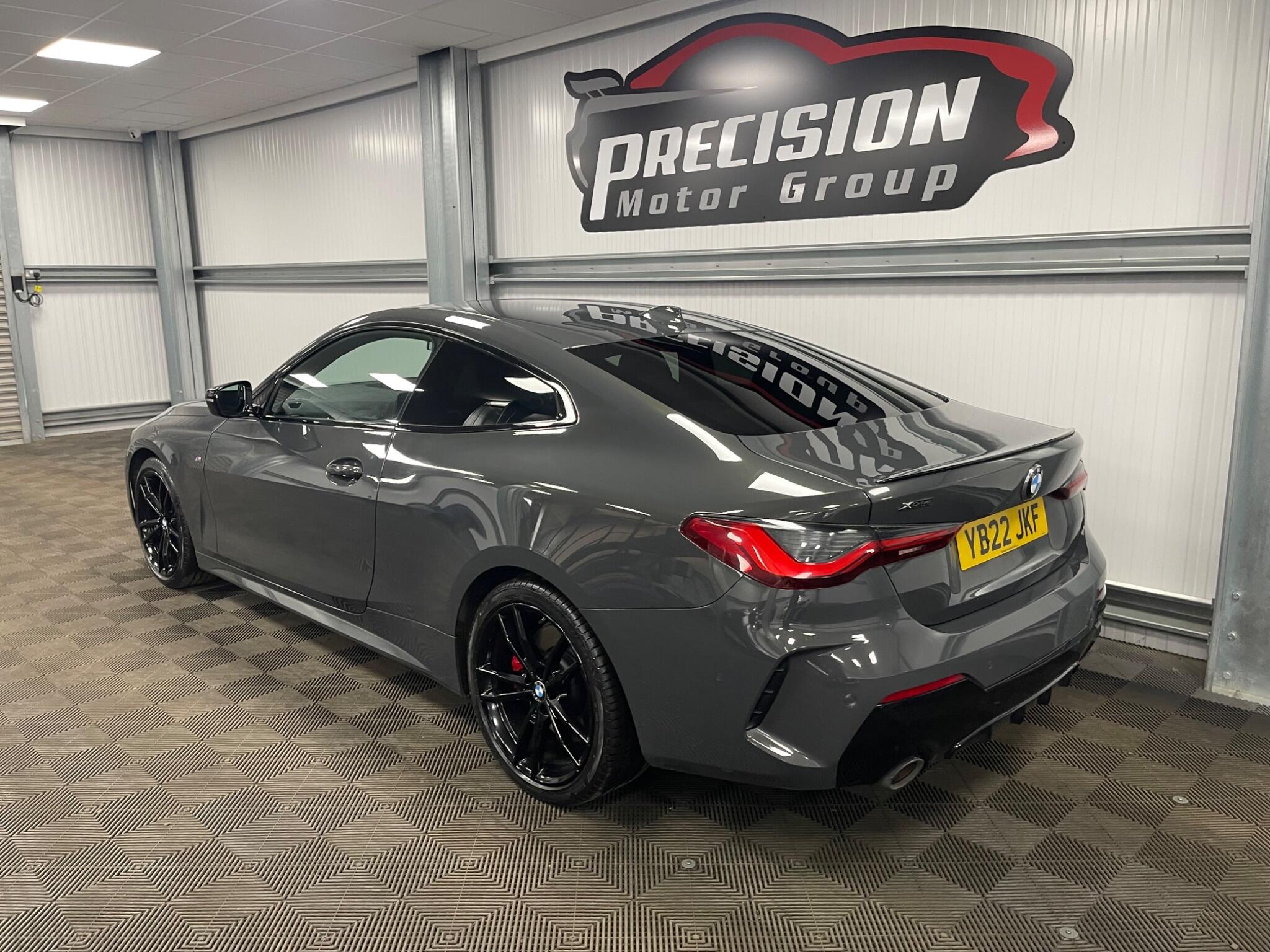BMW 4 Series view 16