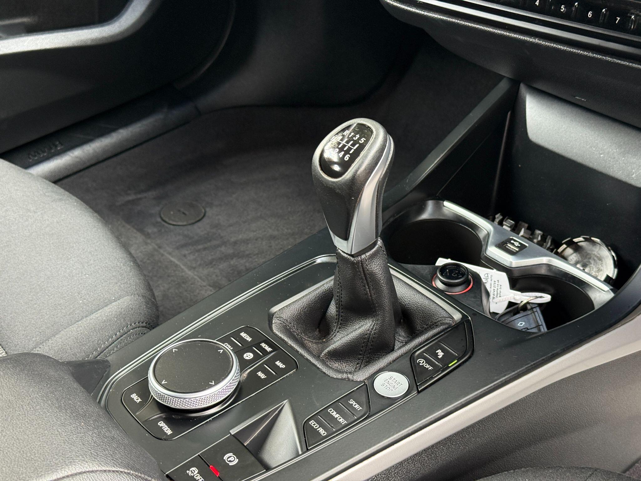 BMW 1 Series view 44