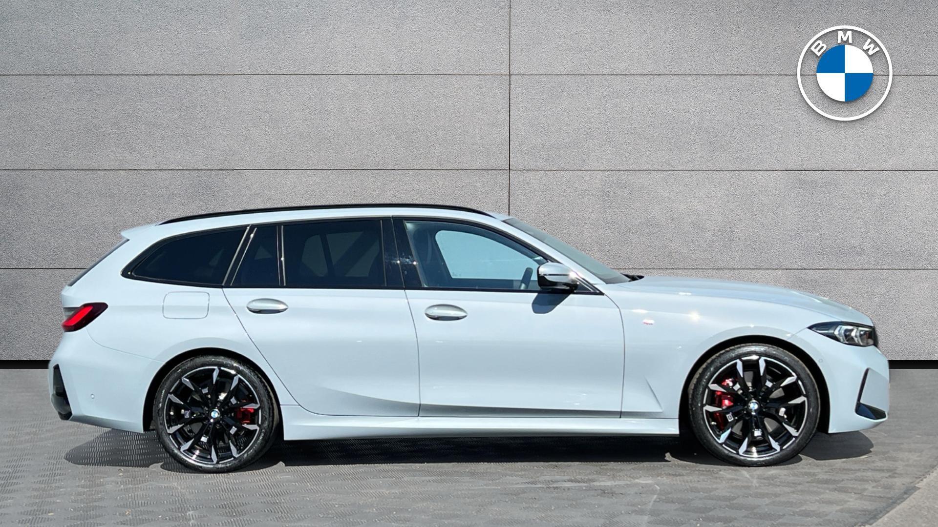 BMW 3 Series view 3