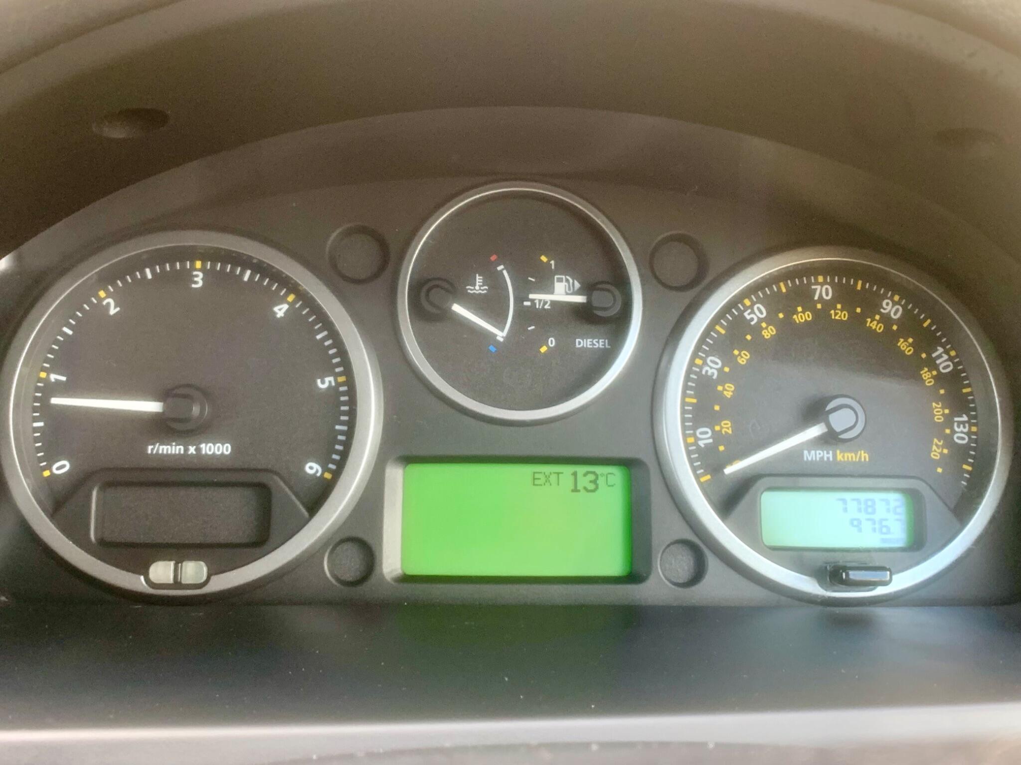 Land Rover Freelander 2 view 18