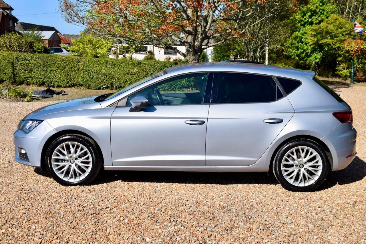 Seat Leon view 7