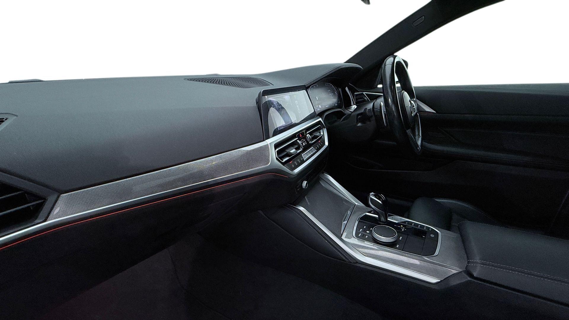 BMW 4 Series view 7