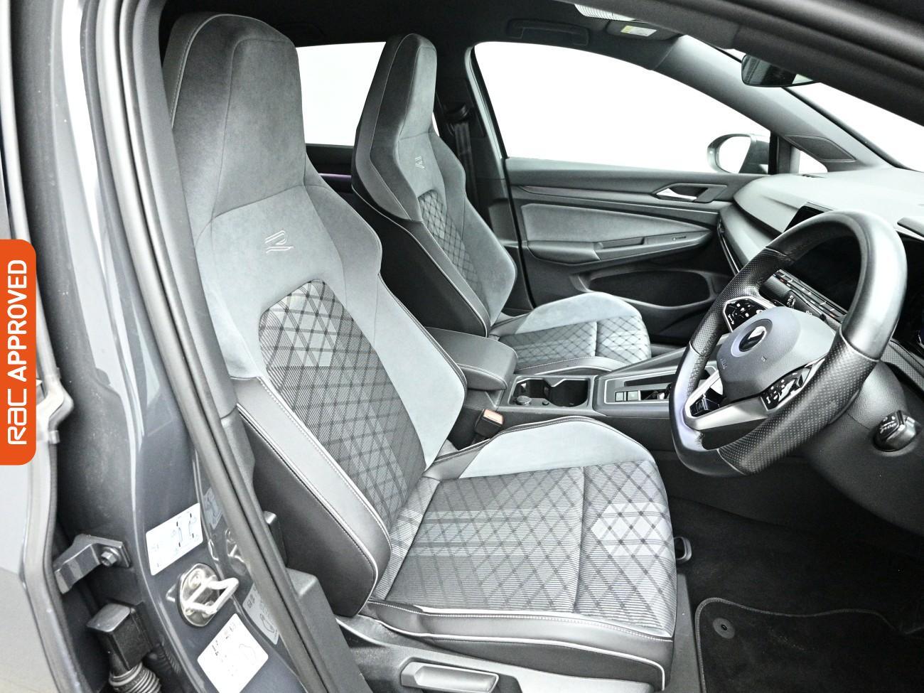 Volkswagen Golf view 12