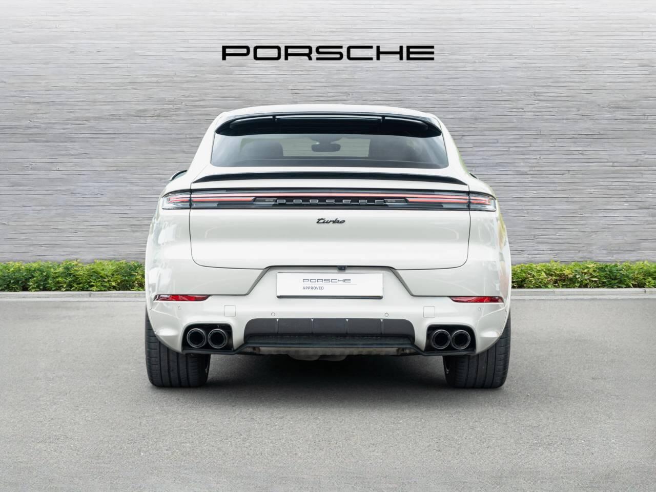 Porsche Cayenne view 7