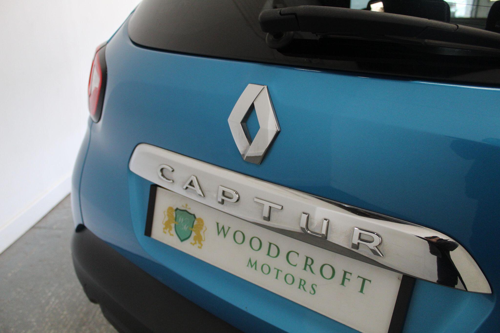 Renault Captur view 18