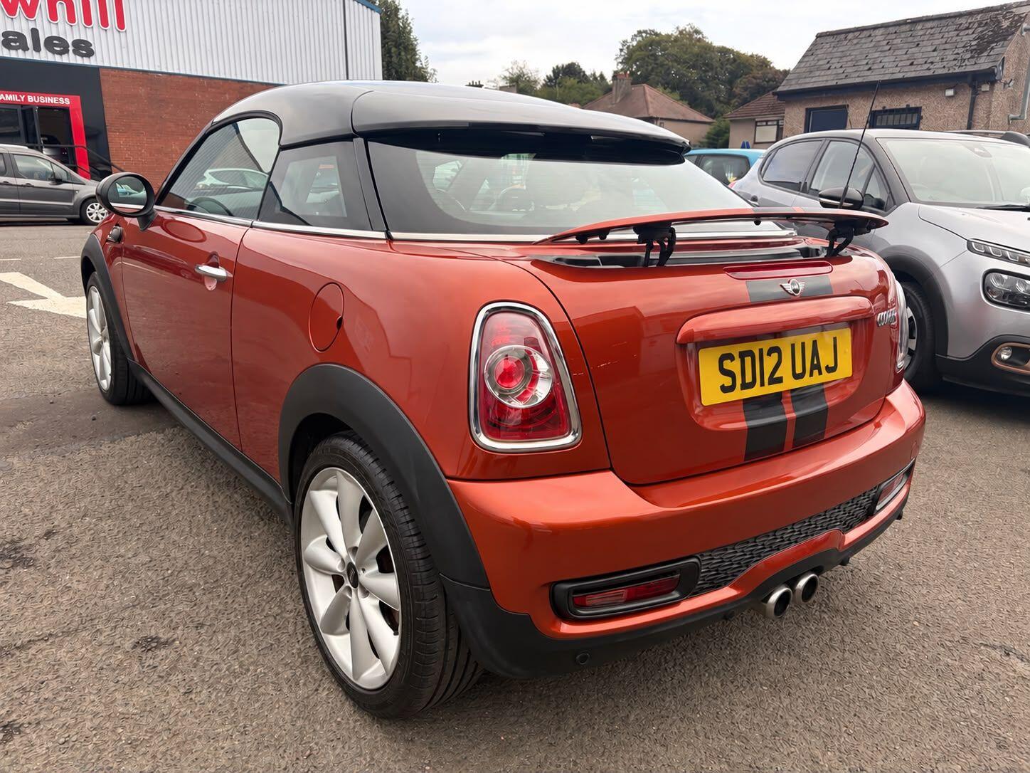 Mini Coupe view 8