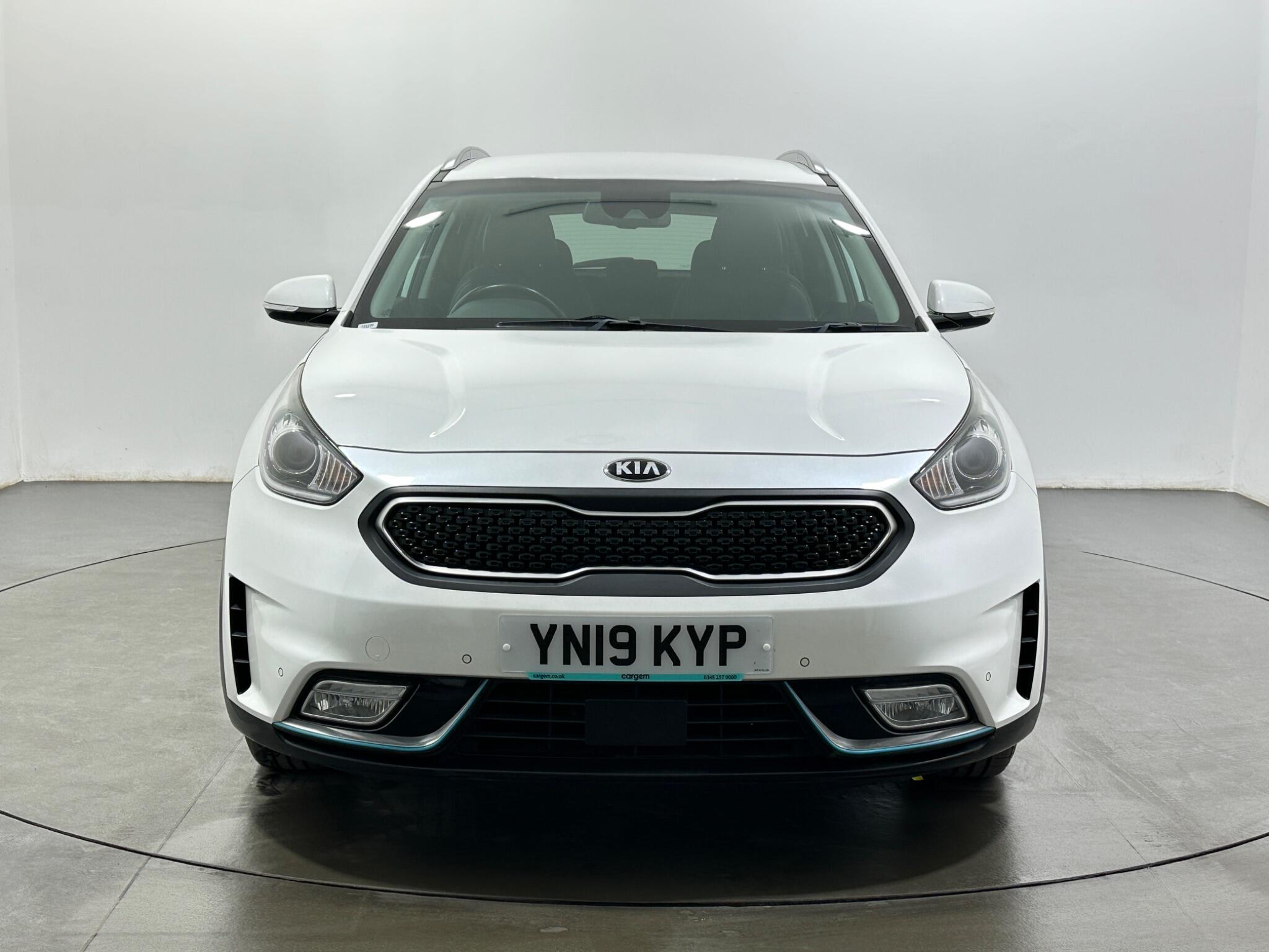 Kia Niro view 3