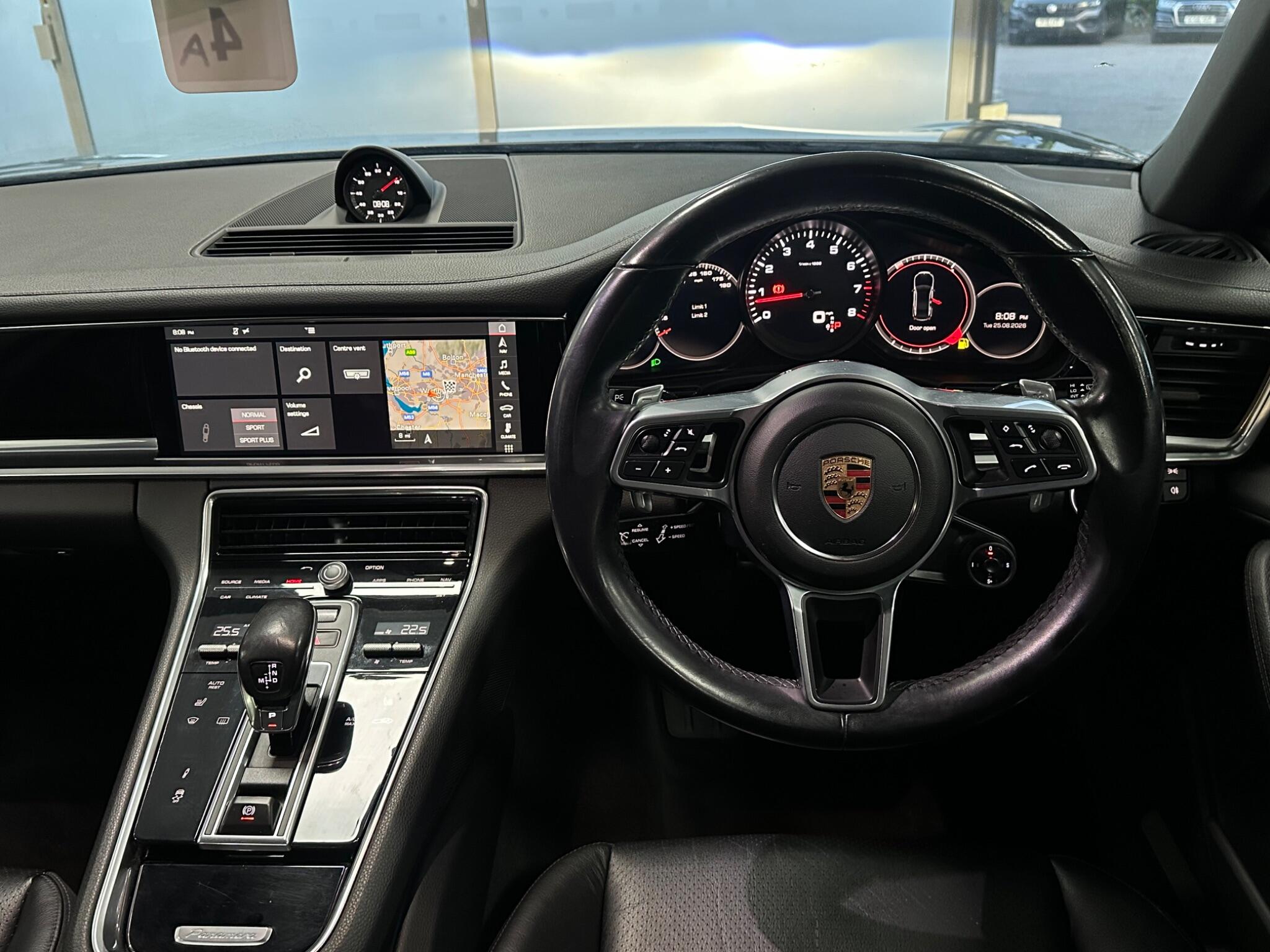 Porsche Panamera view 20