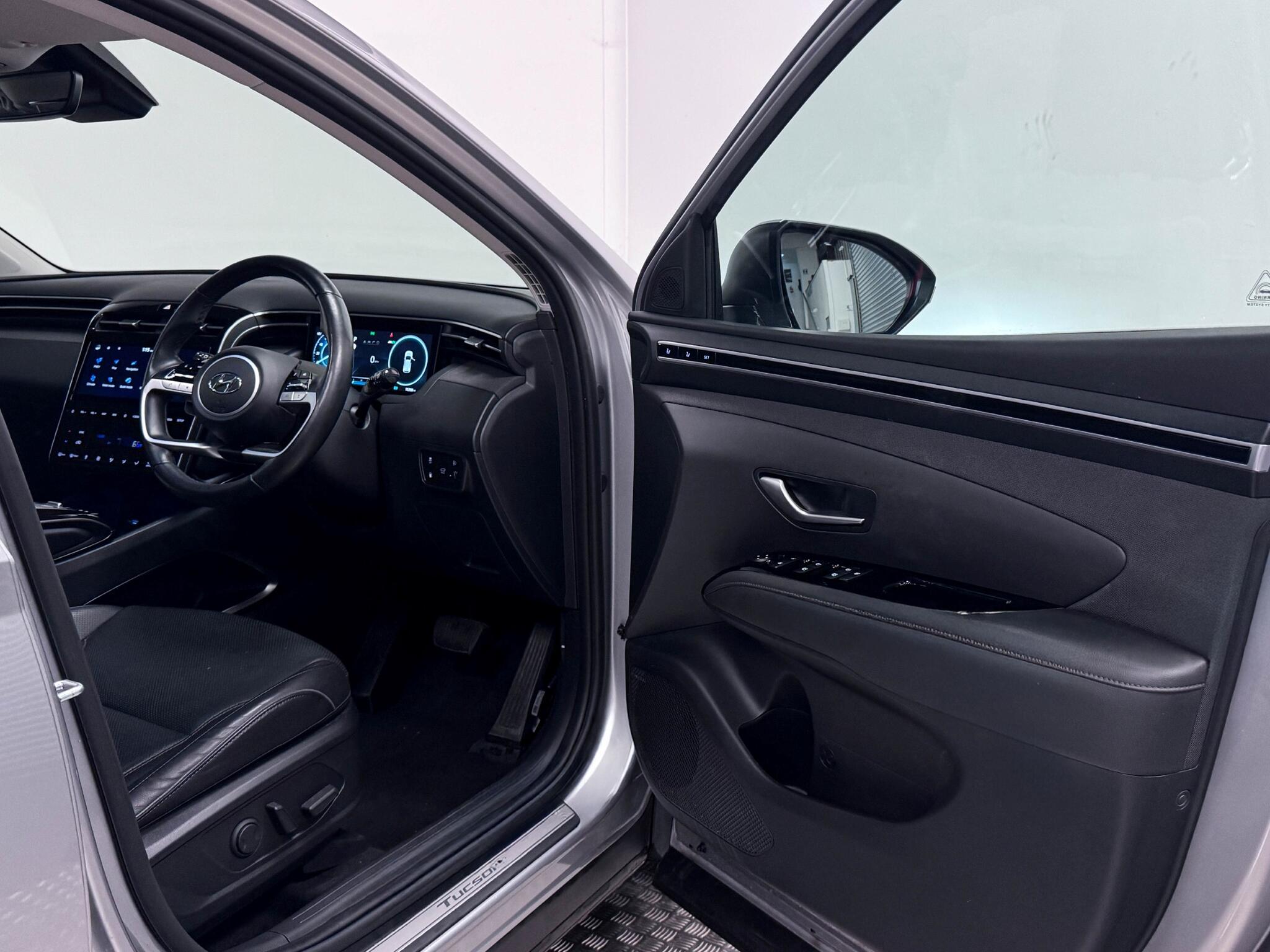 Hyundai Tucson view 22