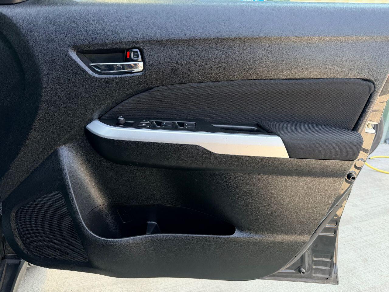 Suzuki Vitara view 15
