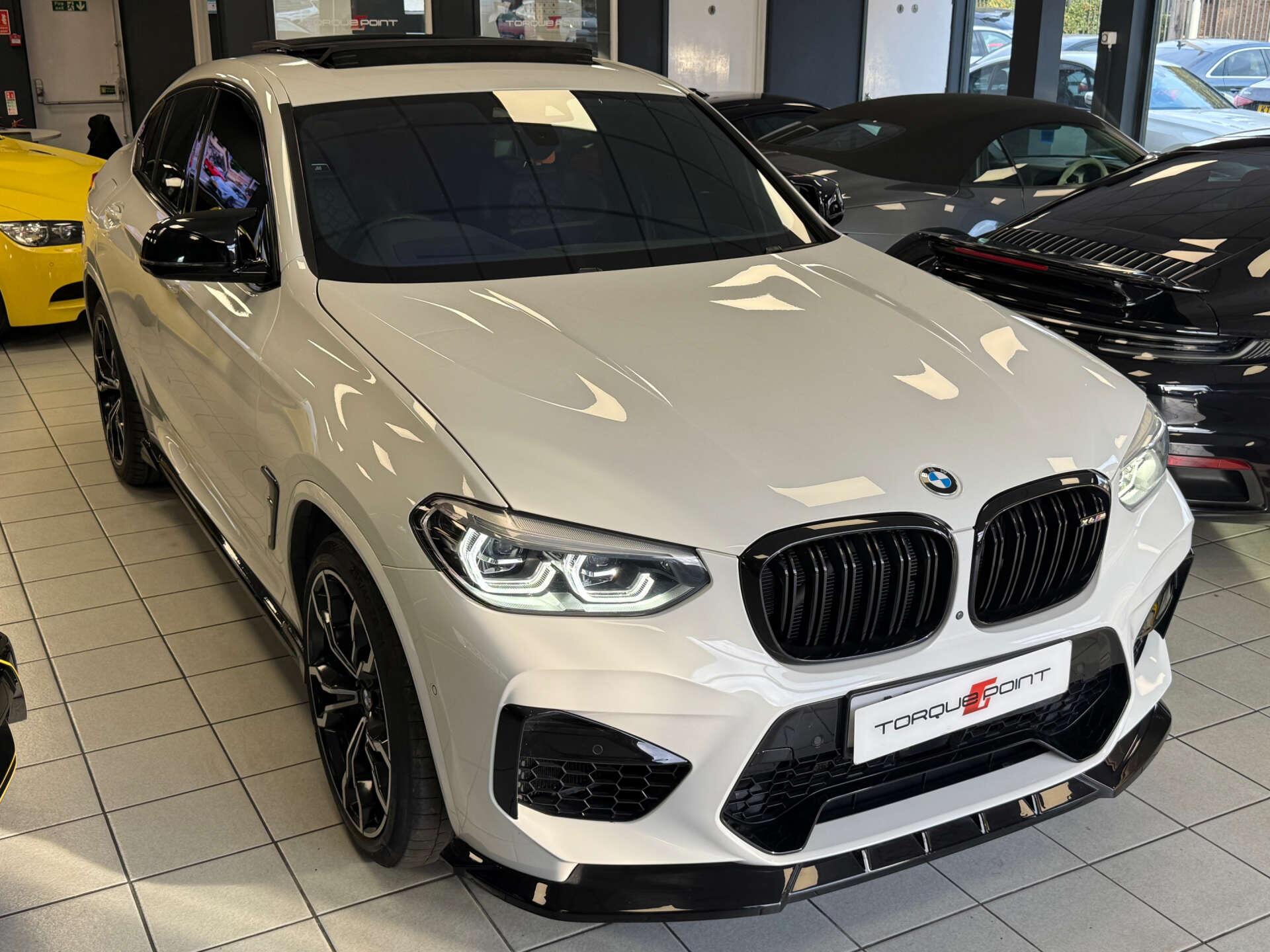 BMW X4 M view 26