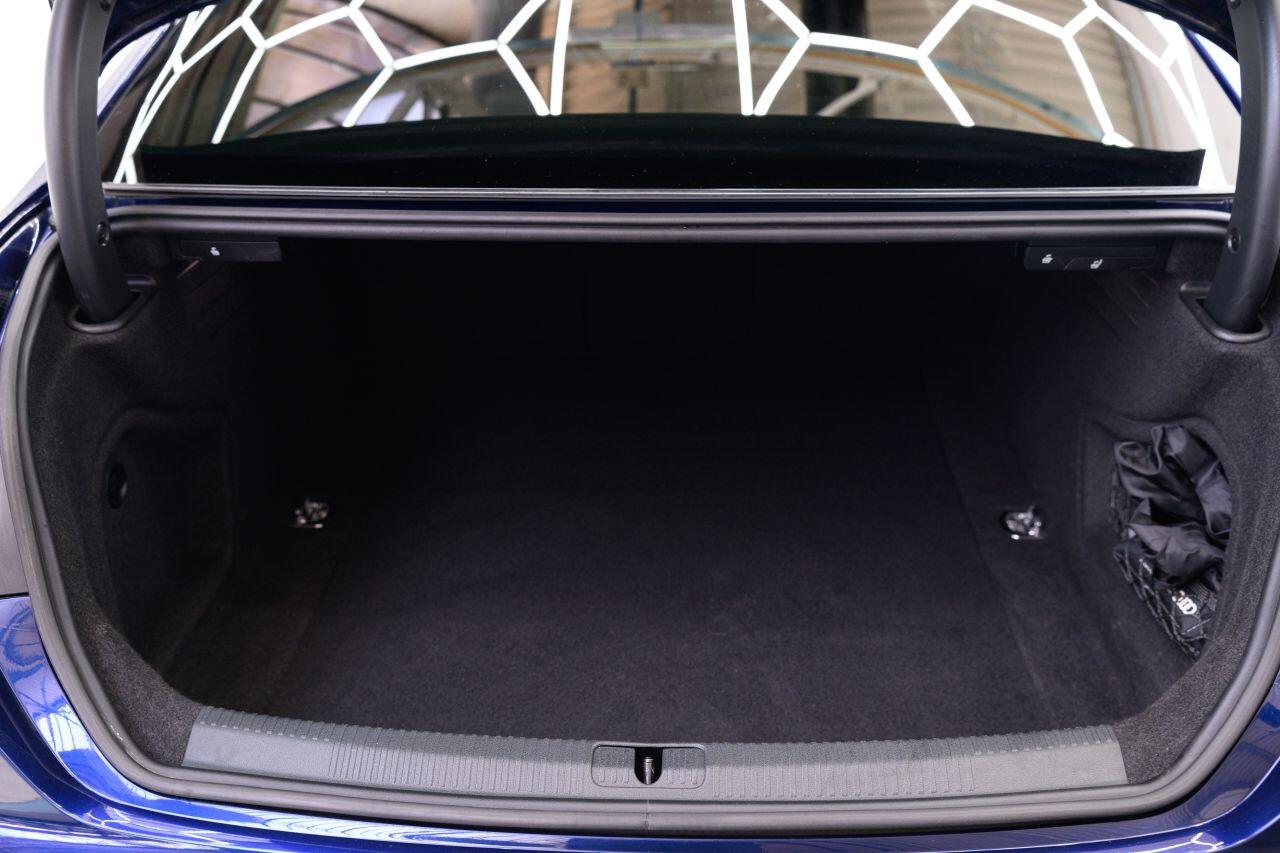 Audi RS5 view 25