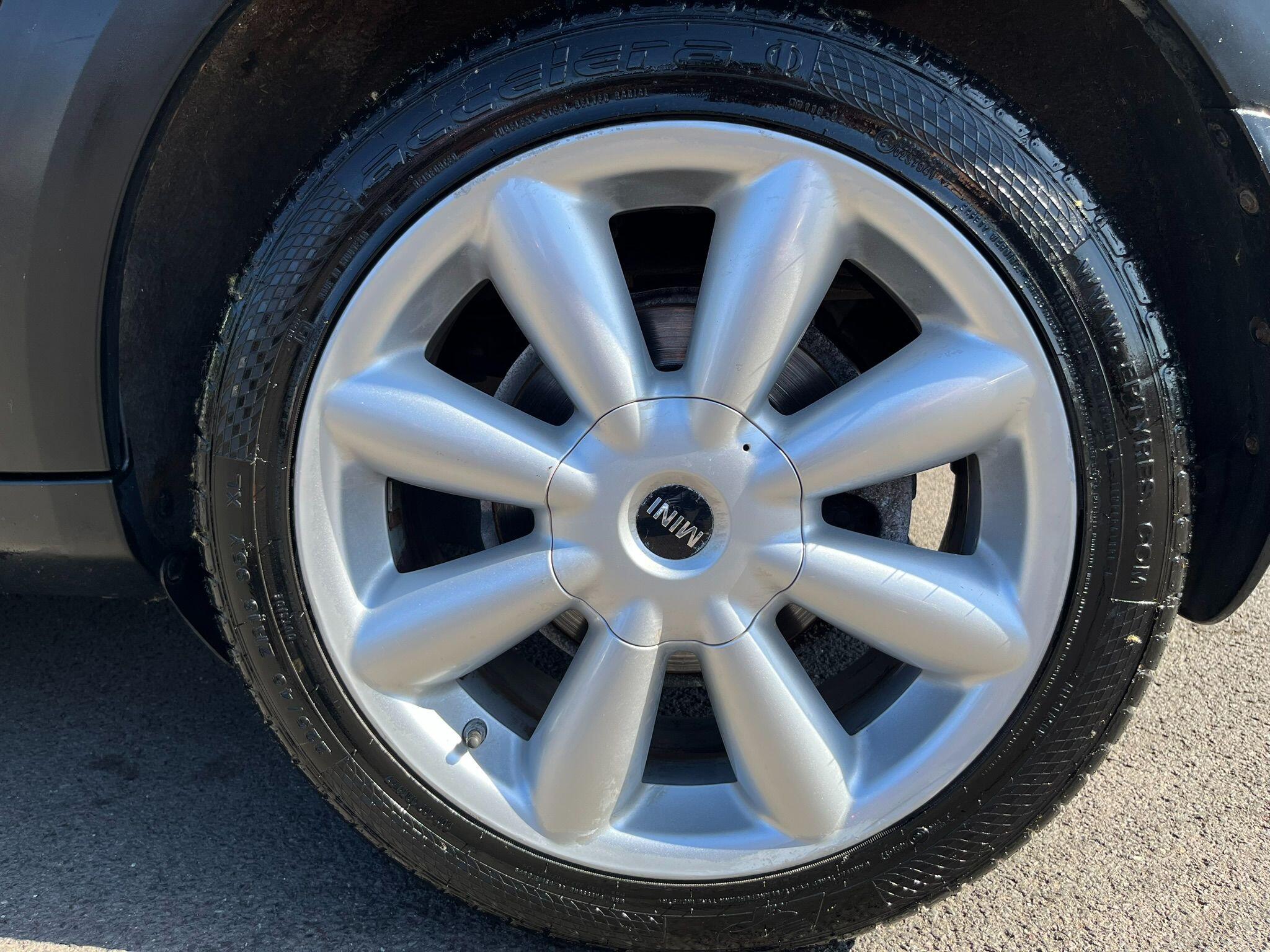 Mini Countryman view 37