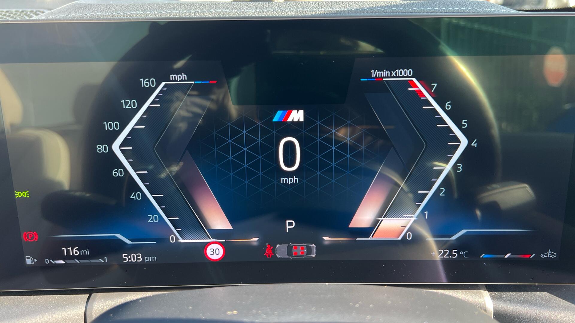 BMW 4 Series view 9