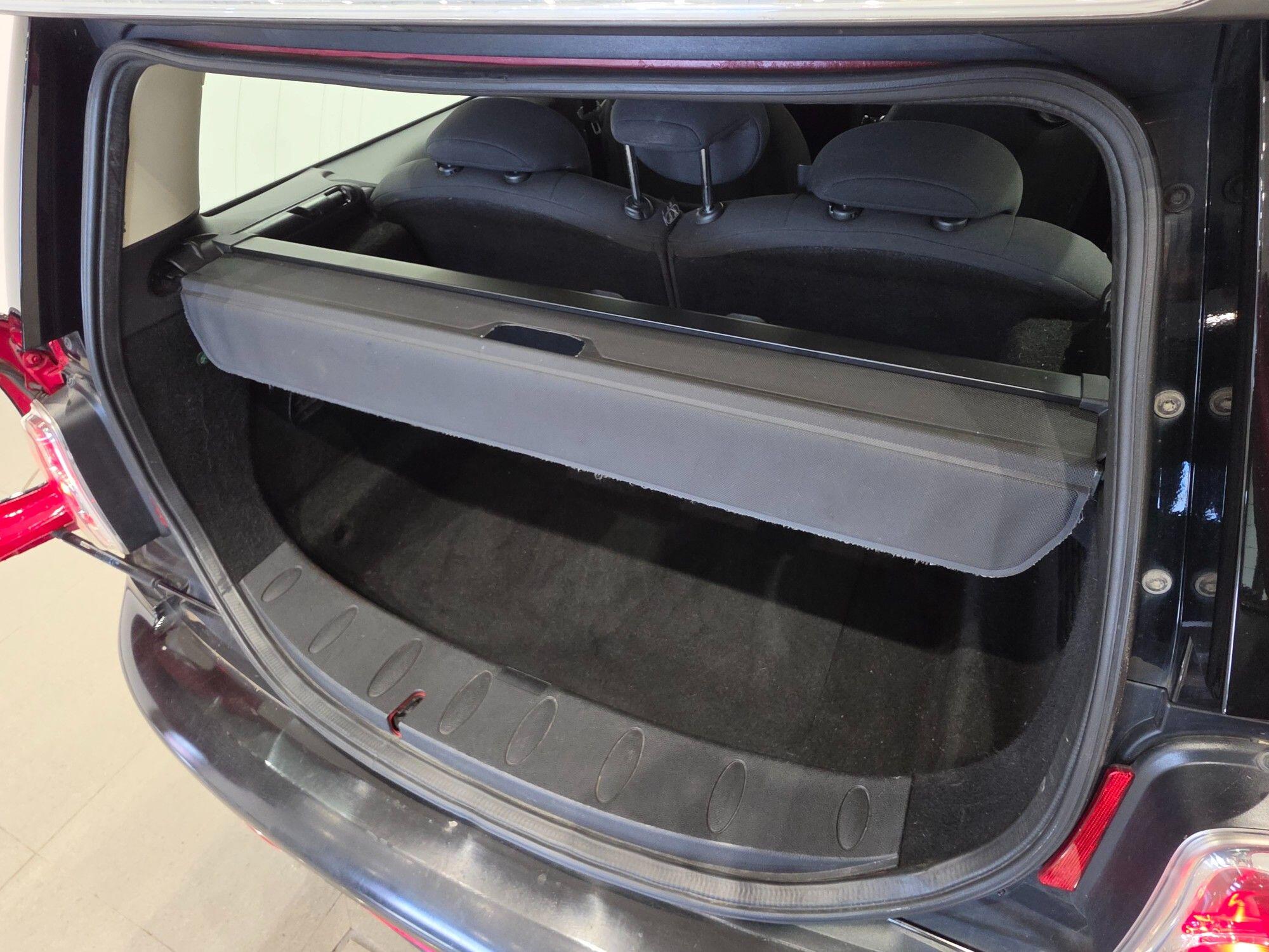 Mini Clubman view 41