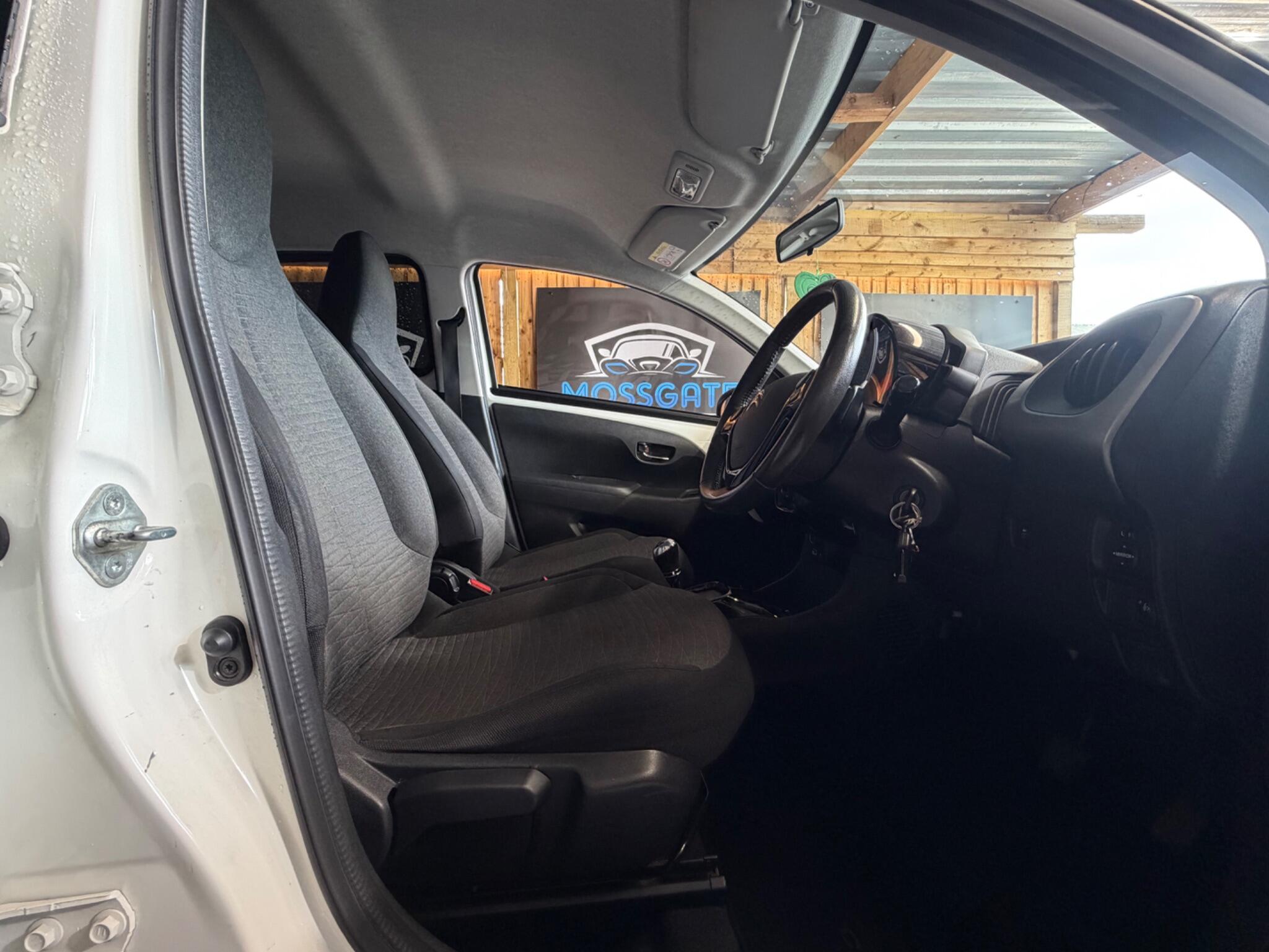 Citroen C1 view 18