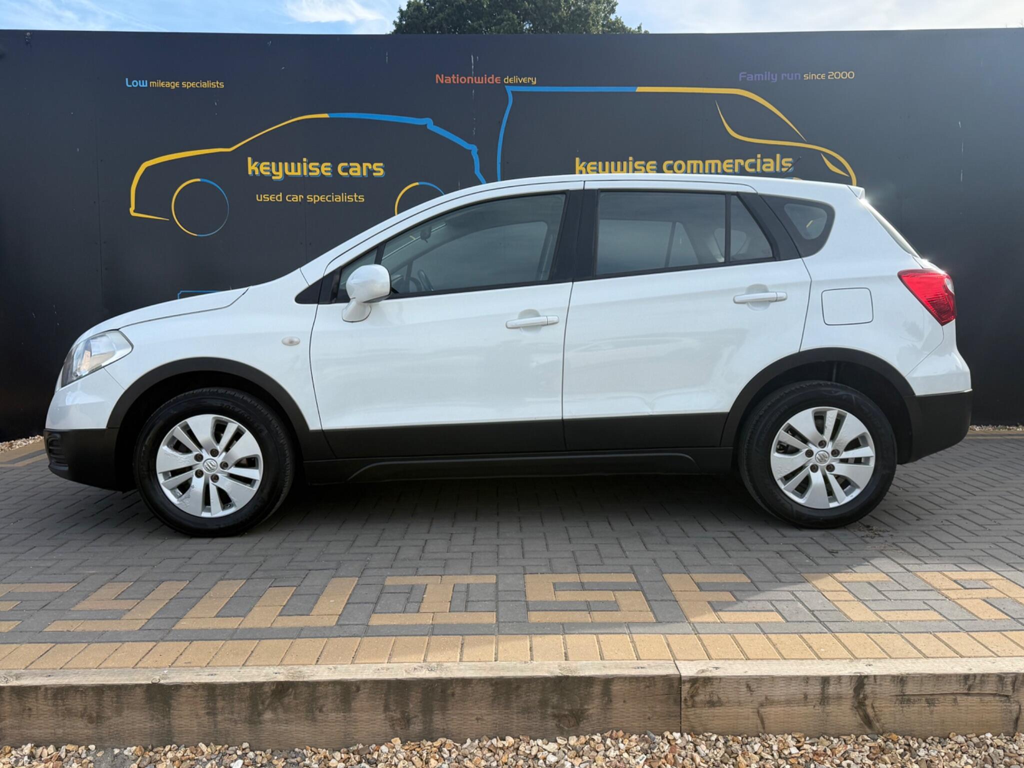 Suzuki SX4 S-Cross view 2