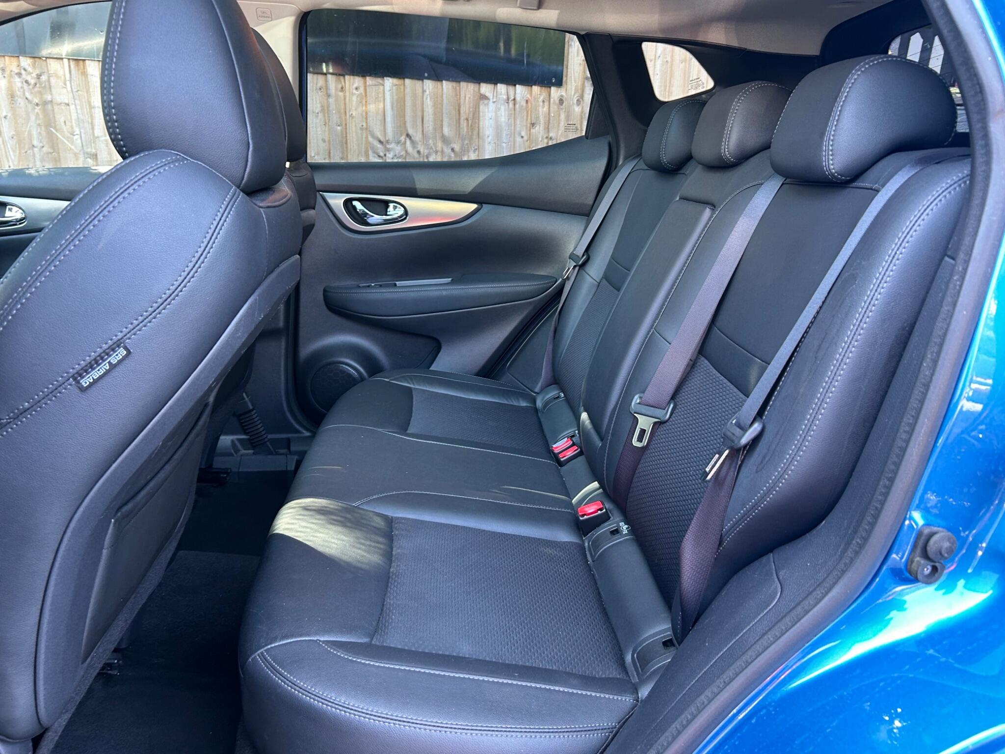 Nissan Qashqai view 28