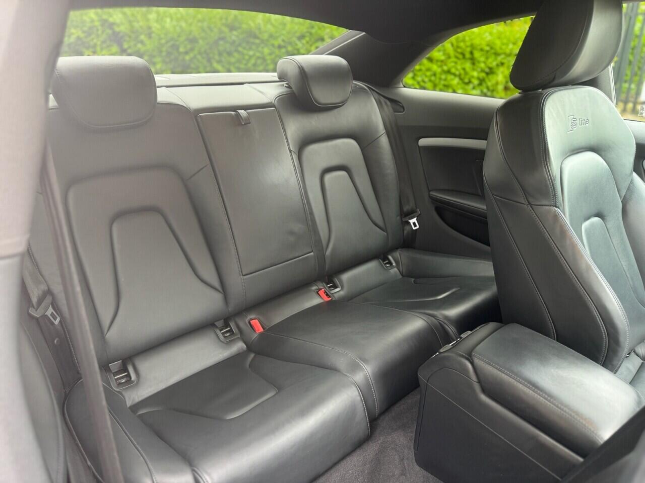Audi A5 view 17