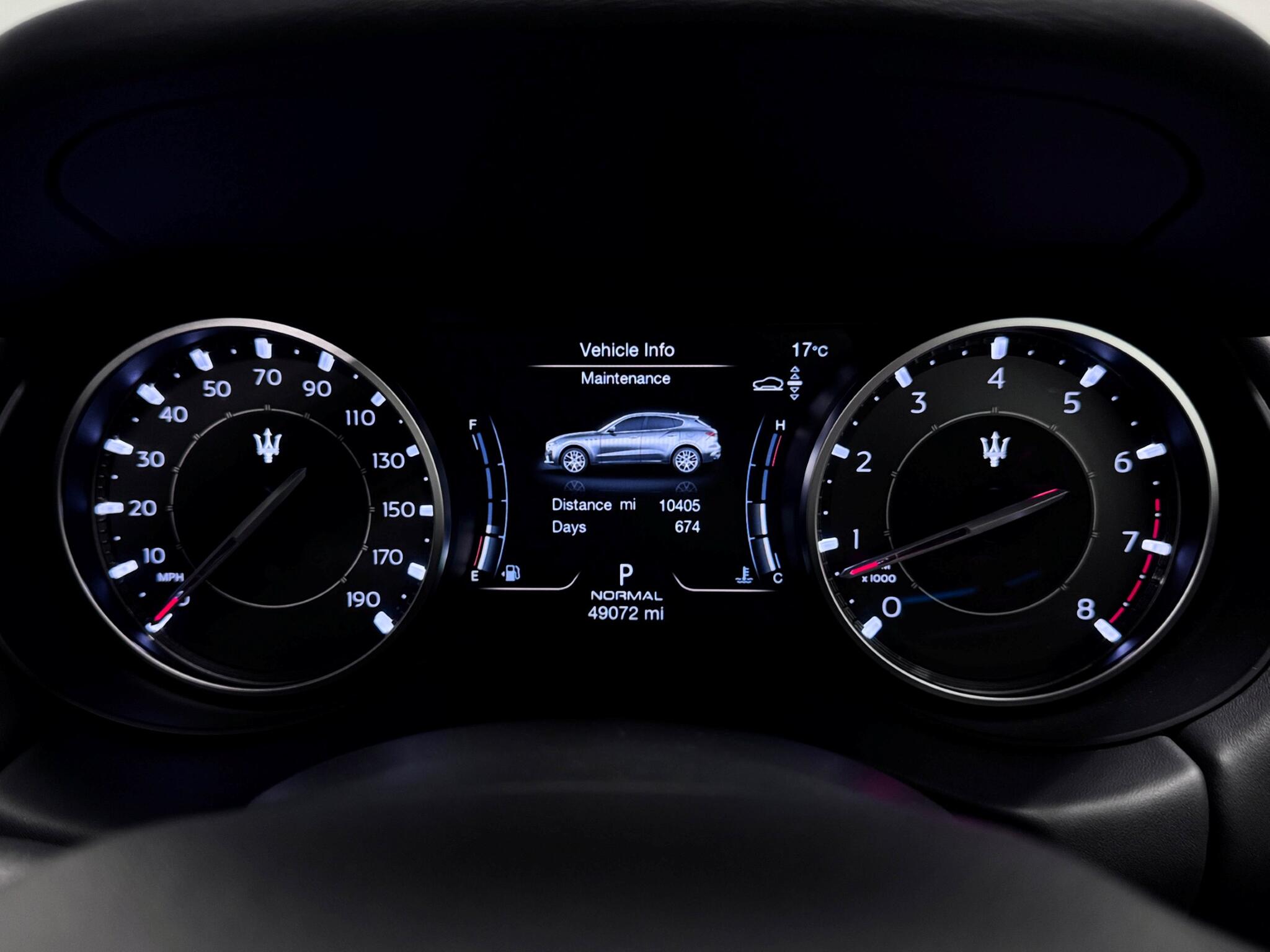 Maserati Levante view 13