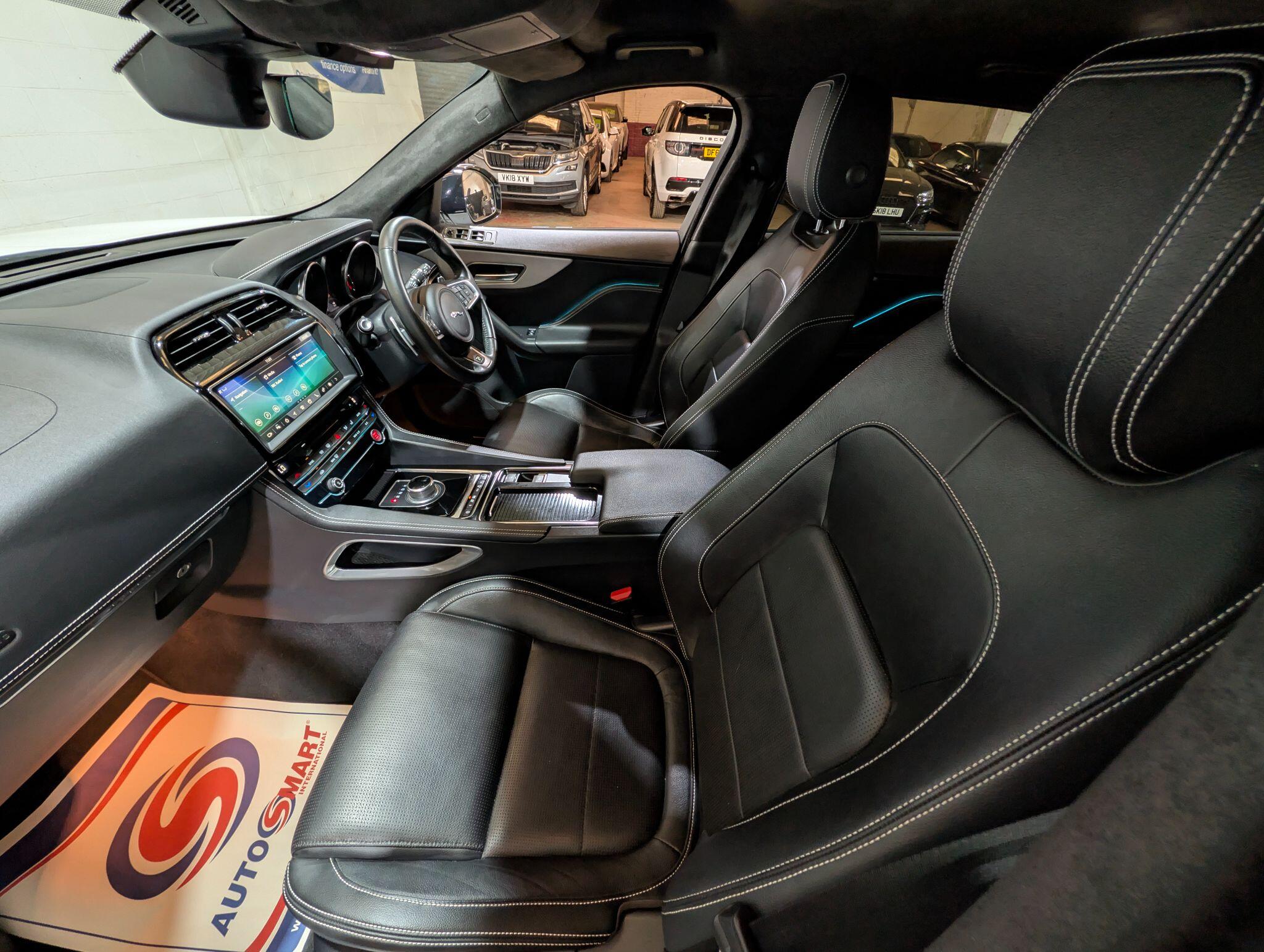 Jaguar F-Pace view 66
