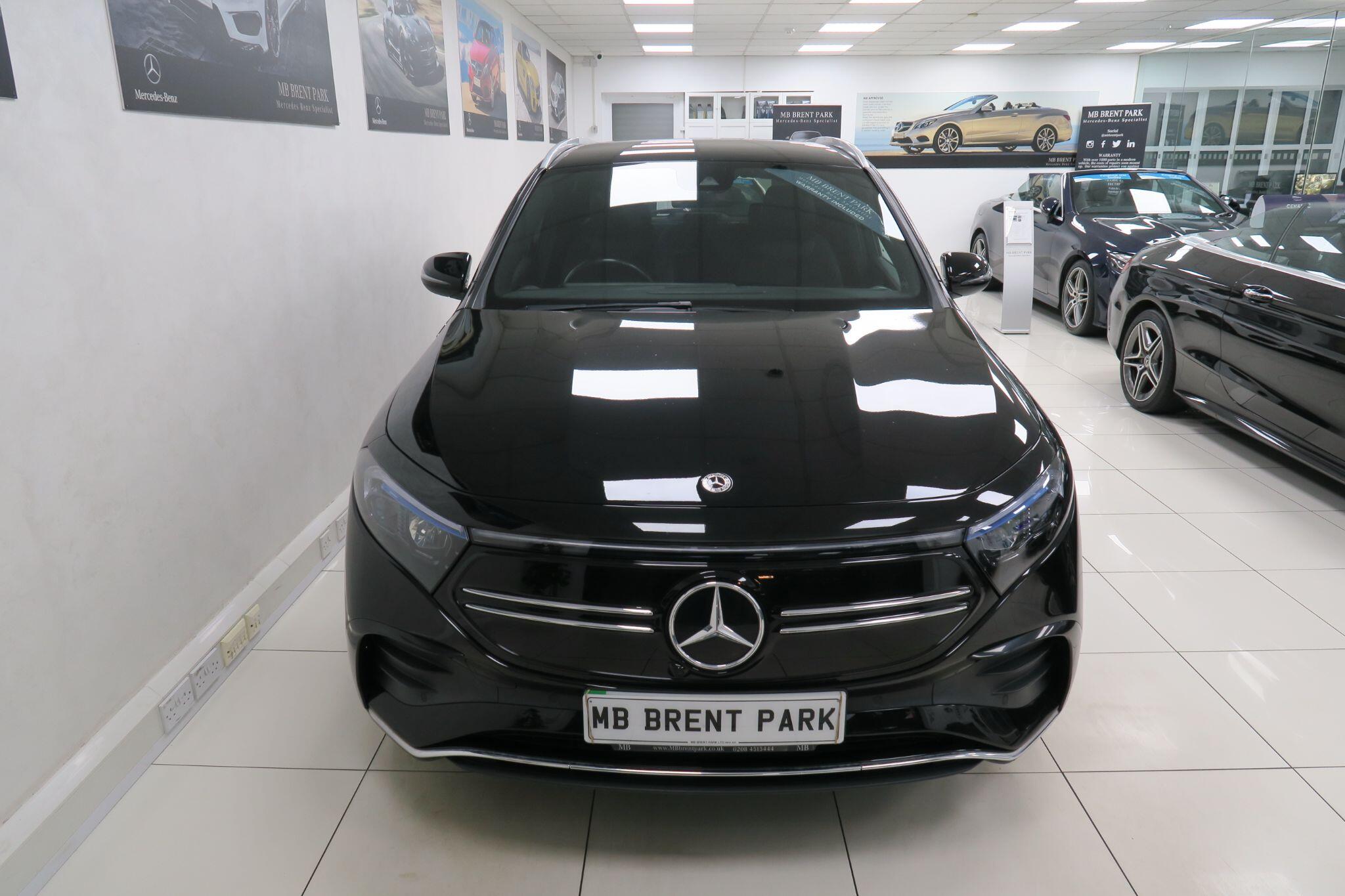 Mercedes-Benz EQA view 2