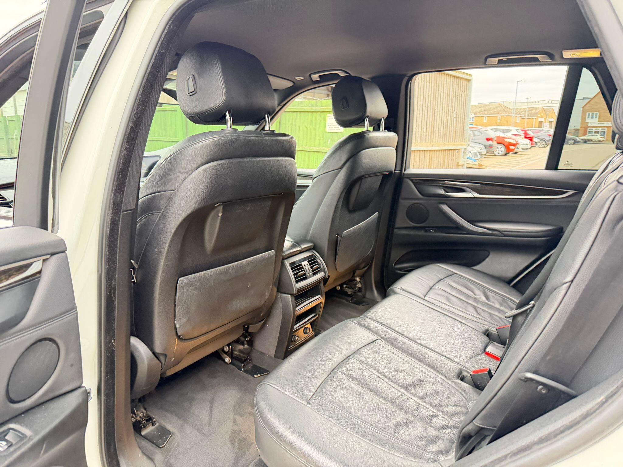 BMW X5 view 23