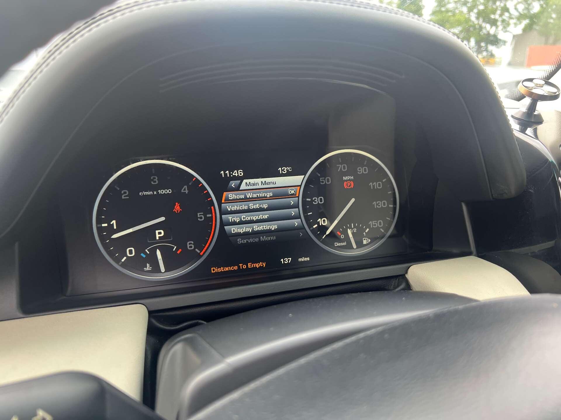 Land Rover Range Rover view 23