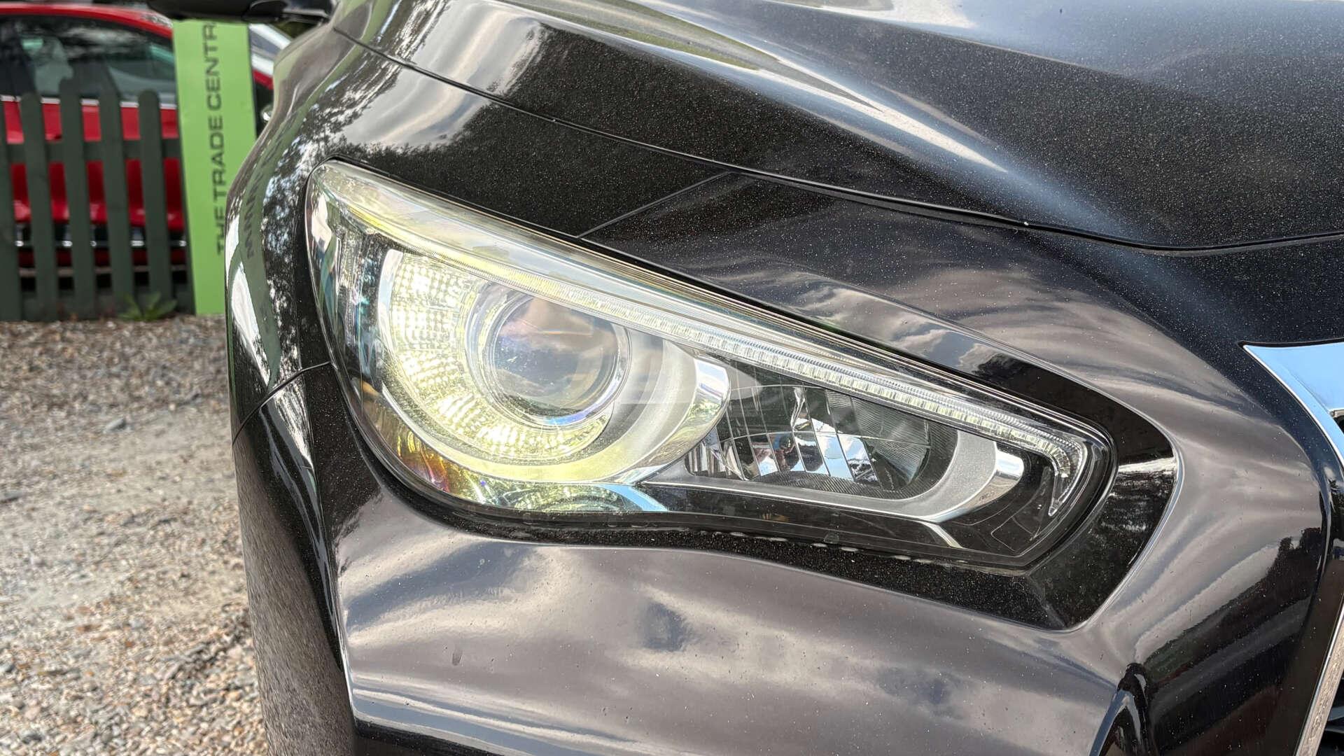 Infiniti Q50 view 37