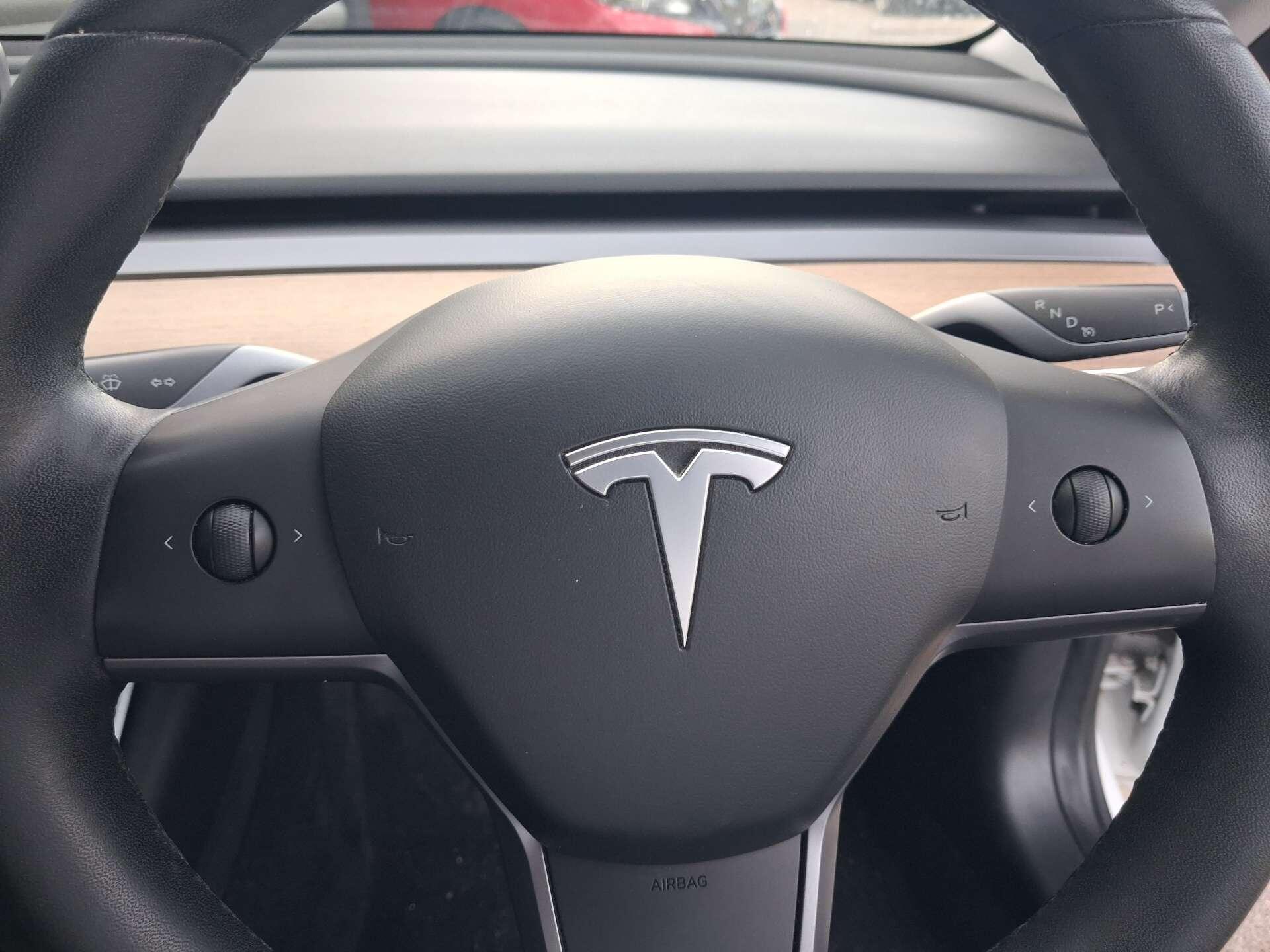 Tesla Model 3 view 26