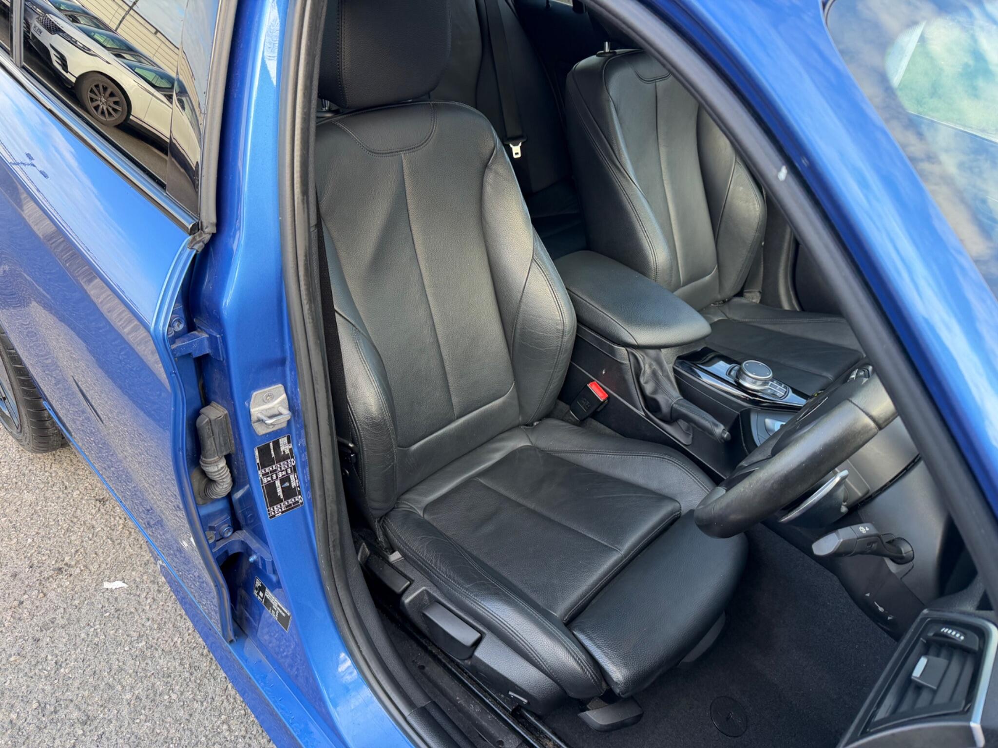 BMW 1 Series view 18