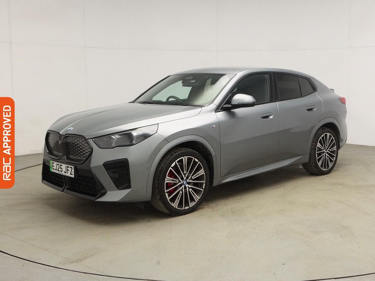 BMW Ix2 view 33