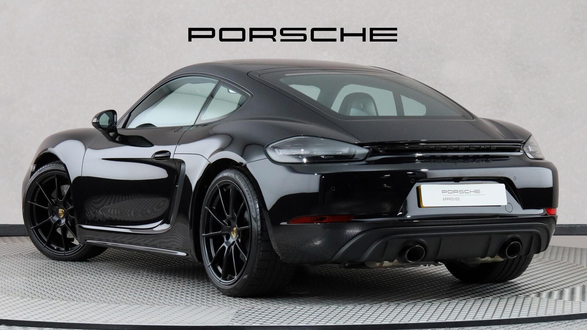 Porsche Cayman view 4