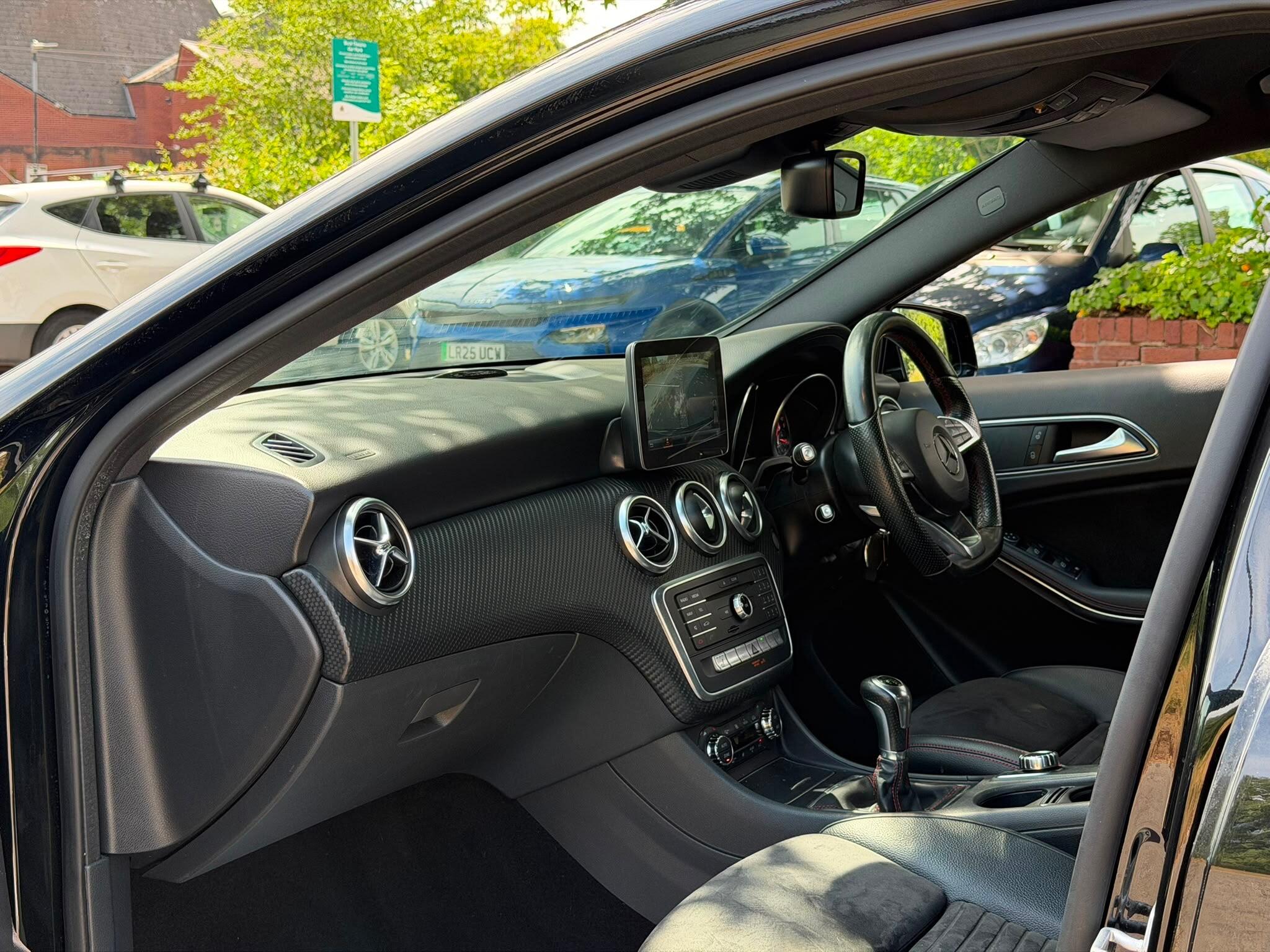 Mercedes-Benz A-Class view 14